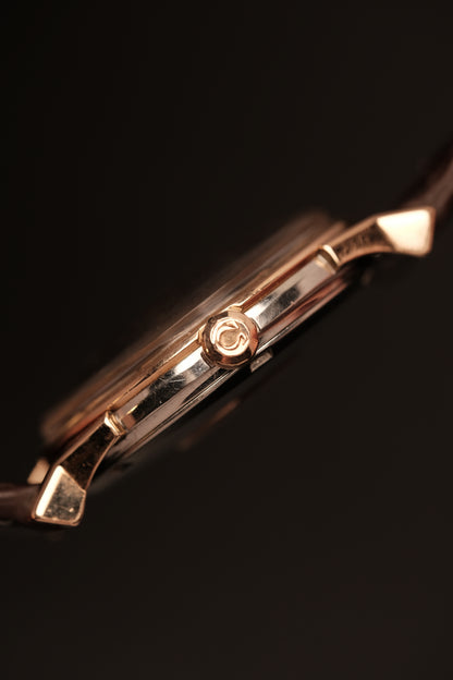 1964 OMEGA CONSTELLATION PIE PAN DOG LEG White Dial Rose Gold AUTOMATIC CHRONOMETER REF. 168.005