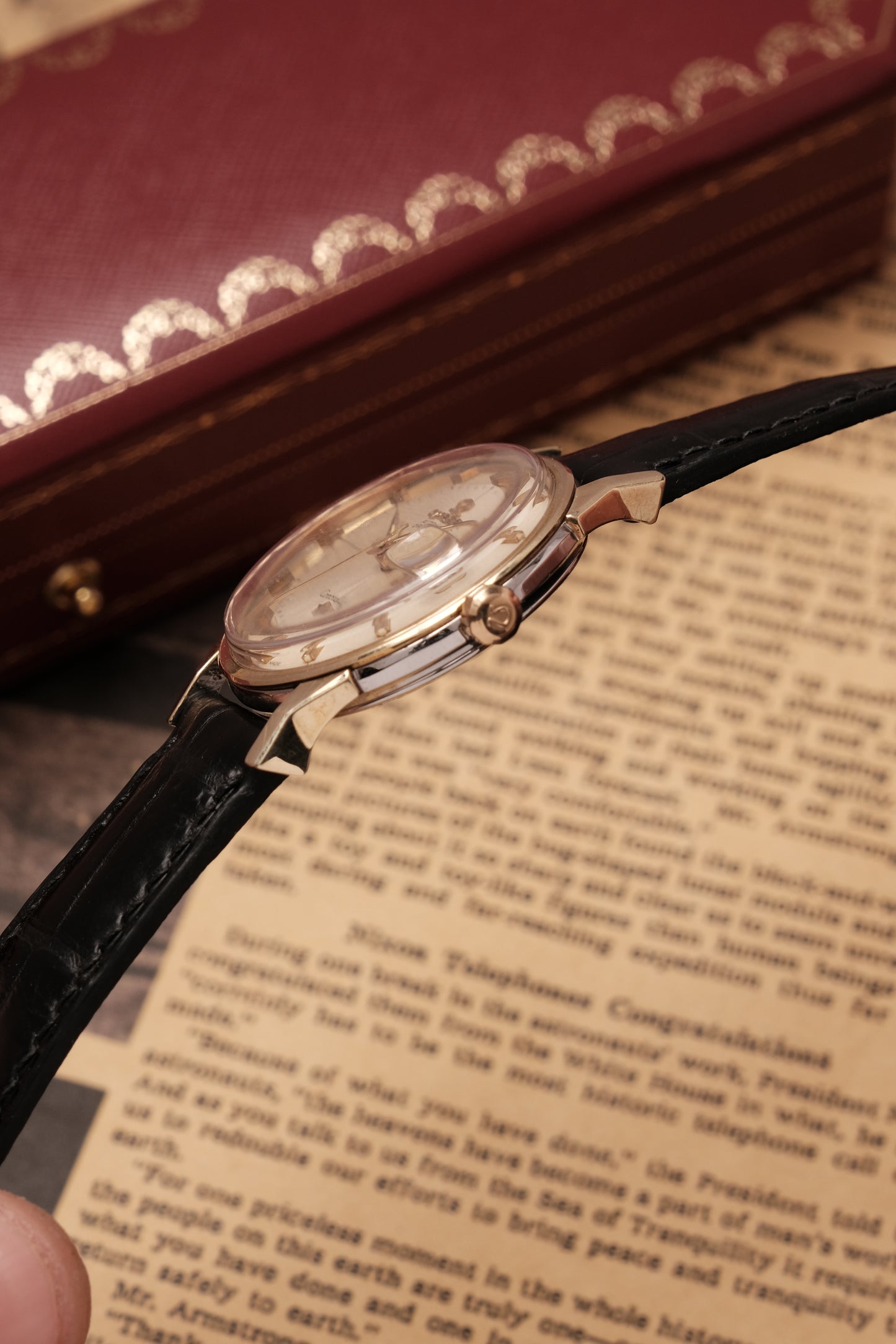 1963 OMEGA CONSTELLATION PIE PAN DOG LEG Cross Hair  Dial AUTOMATIC CHRONOMETER REF. 168.005