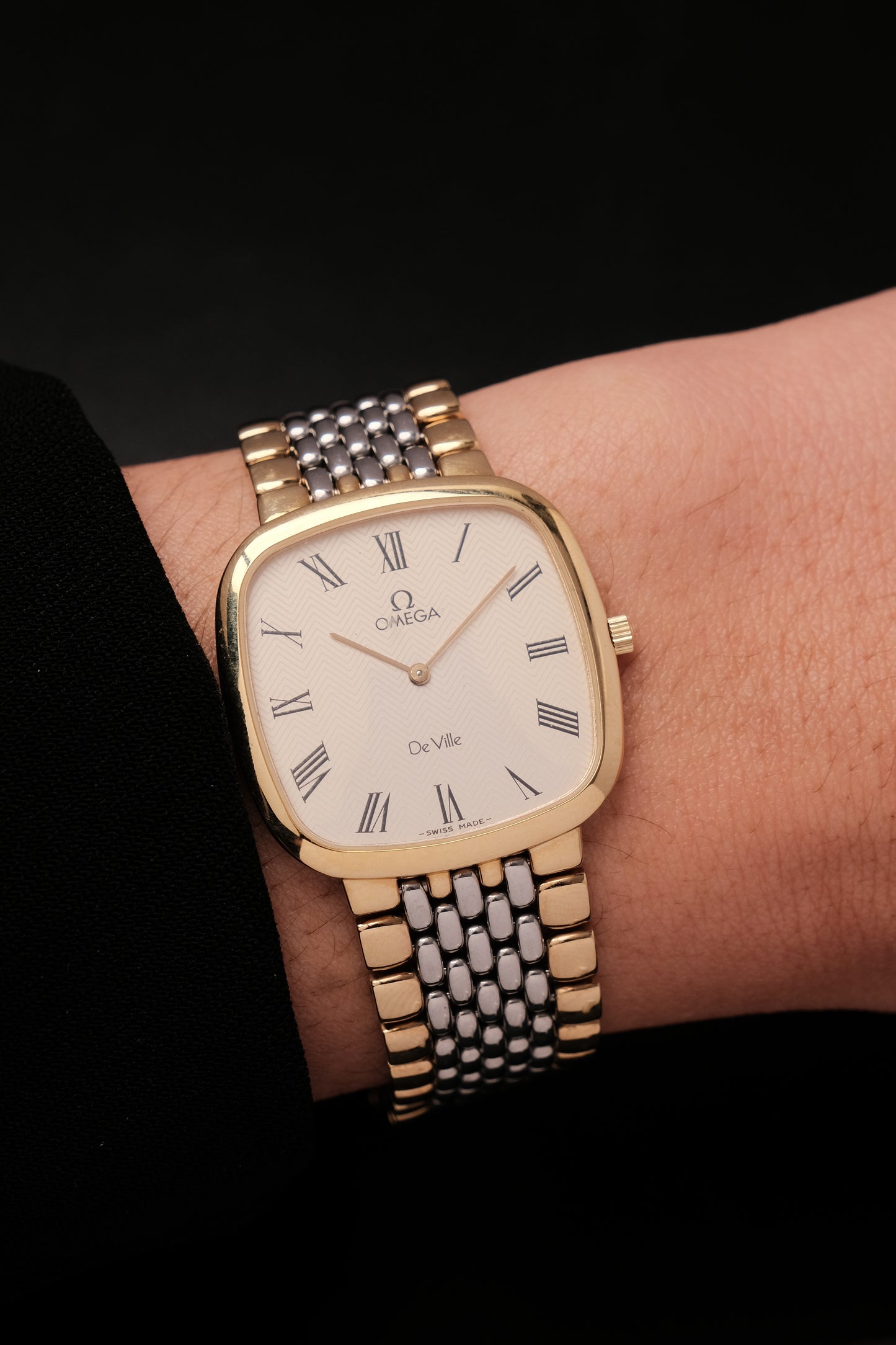 Omega De Ville Ref.395.0877 Cal.1378 Vintage Gold Quartz Integrated Bracelet