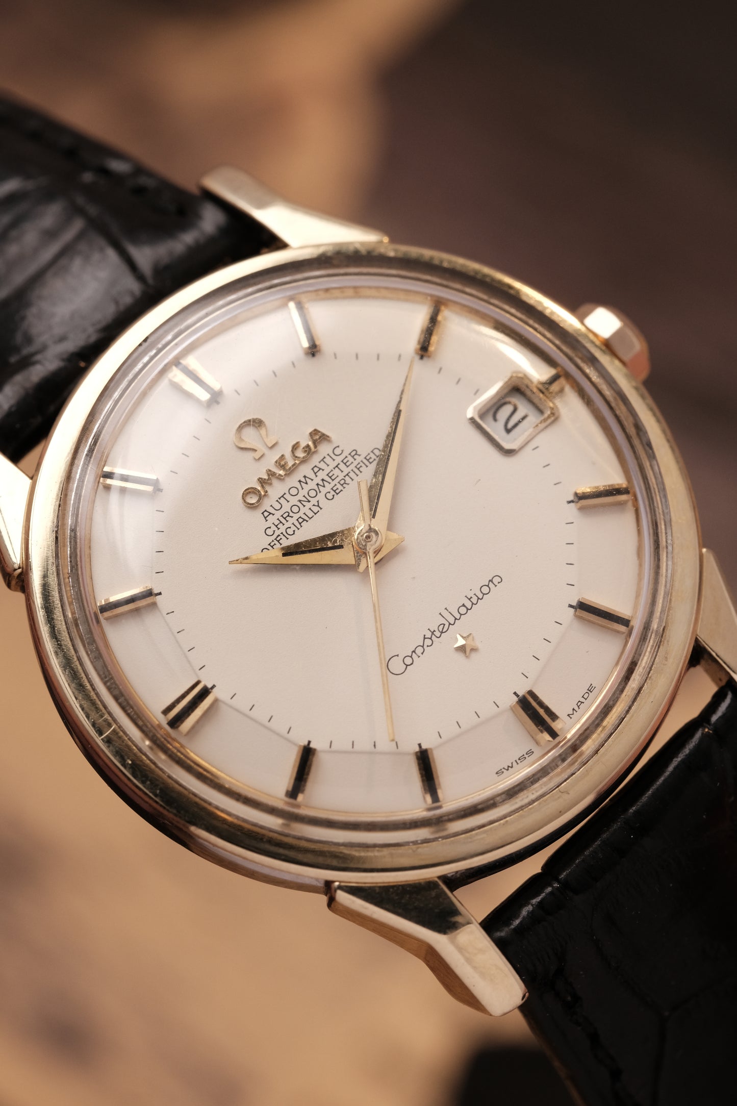 1966 OMEGA CONSTELLATION PIE PAN DOG LEG White Dial AUTOMATIC CHRONOMETER REF. 168.005