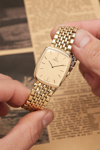 Omega De Ville Ref. 395.0876.2 Cal.1378 Ultra Thin Gold Quartz Integrated Bracelet