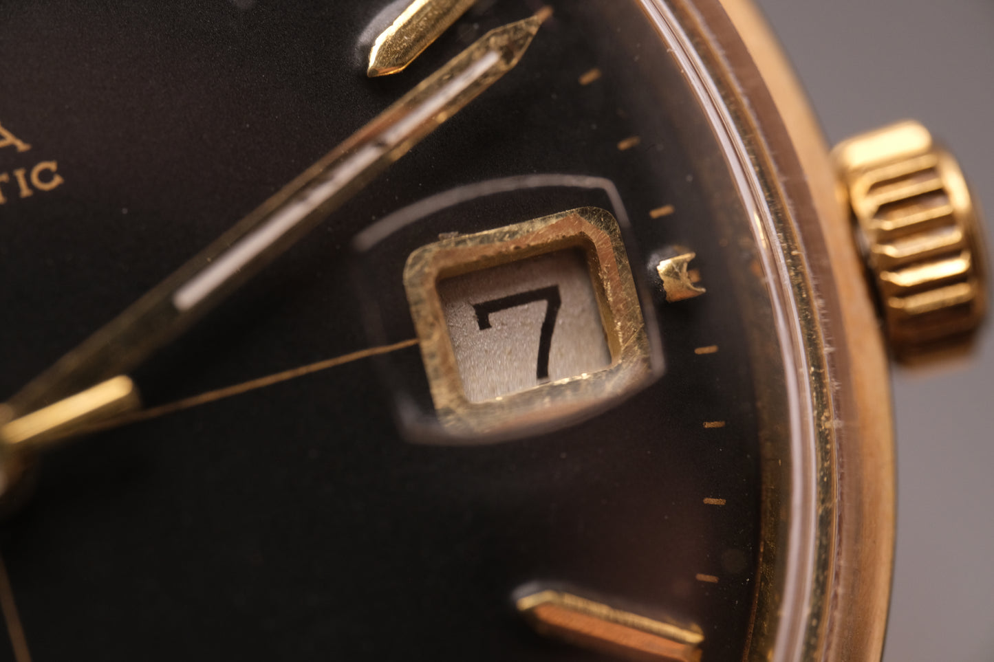 Vintage OMEGA SEAMASTER Black Cross Dial Gold  AUTOMATIC 166.002