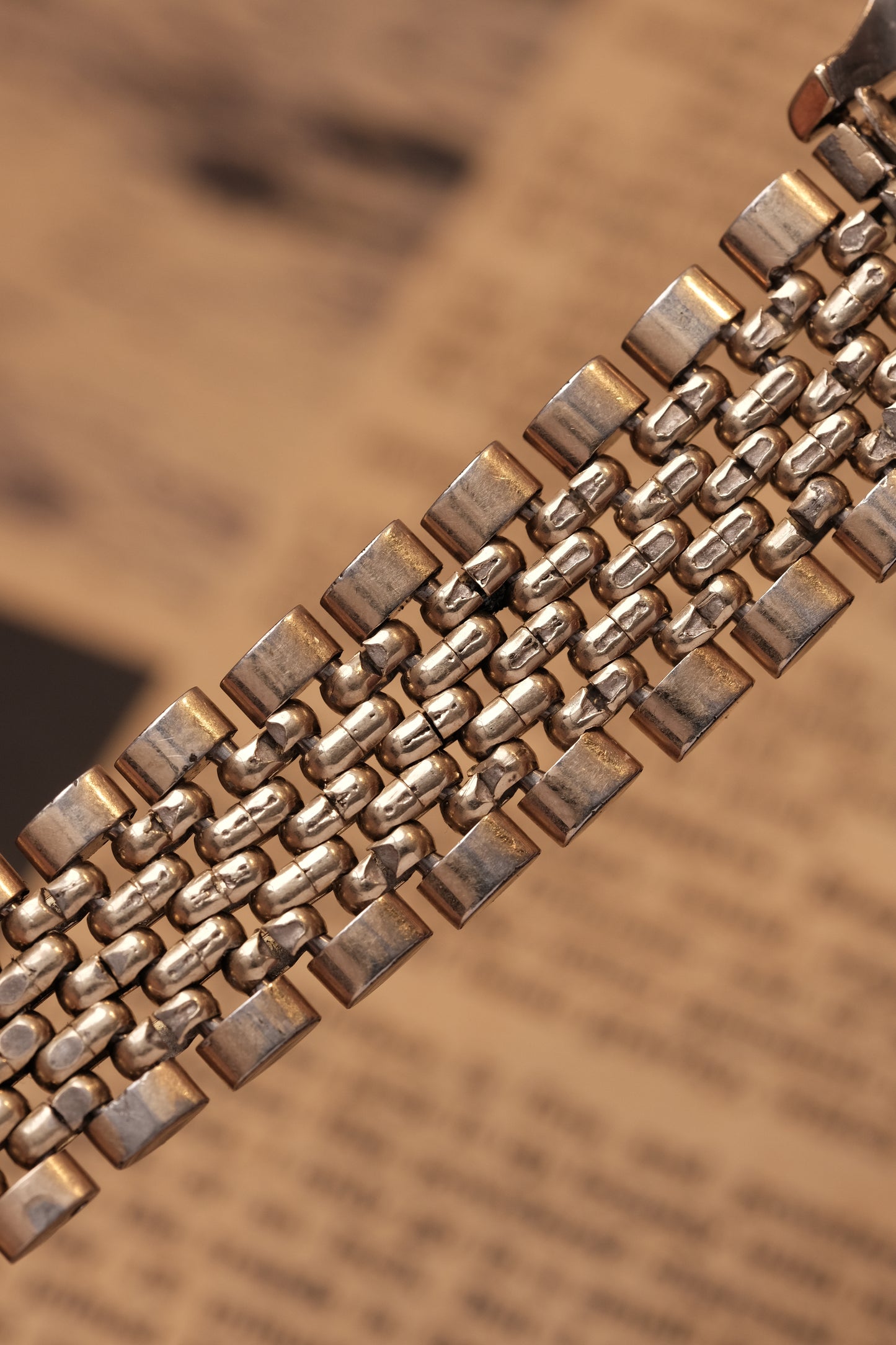 1963 OMEGA CONSTELLATION PIE PAN DOG LEG GOLD AUTOMATIC CHRONOMETER REF. 168.005