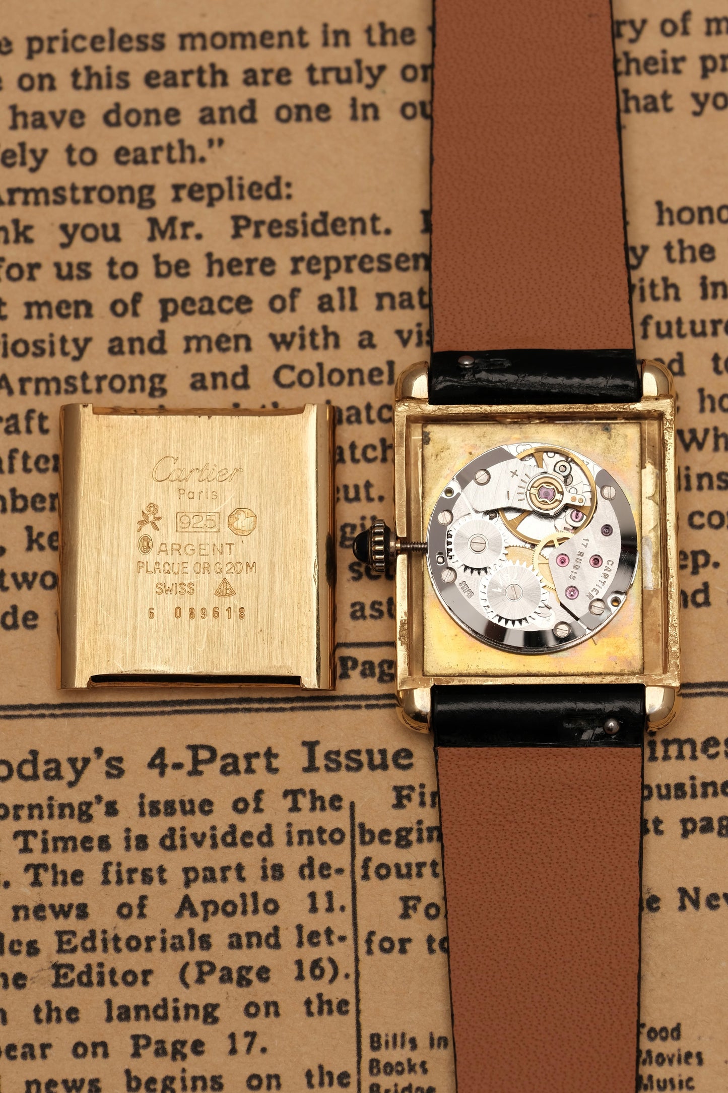 CARTIER MUST DE TANK VERMEIL (LM 23x31mm) HAND WINDING FERRARI RED DIAL