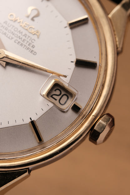 1967 OMEGA CONSTELLATION PIE PAN DOG LEG White Dial AUTOMATIC CHRONOMETER REF. 168.005