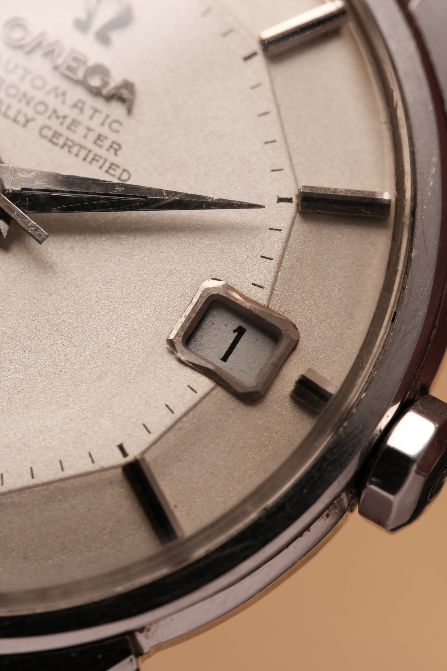 1966 OMEGA CONSTELLATION PIE PAN DOG LEG AUTOMATIC CHRONOMETER REF. 168.005