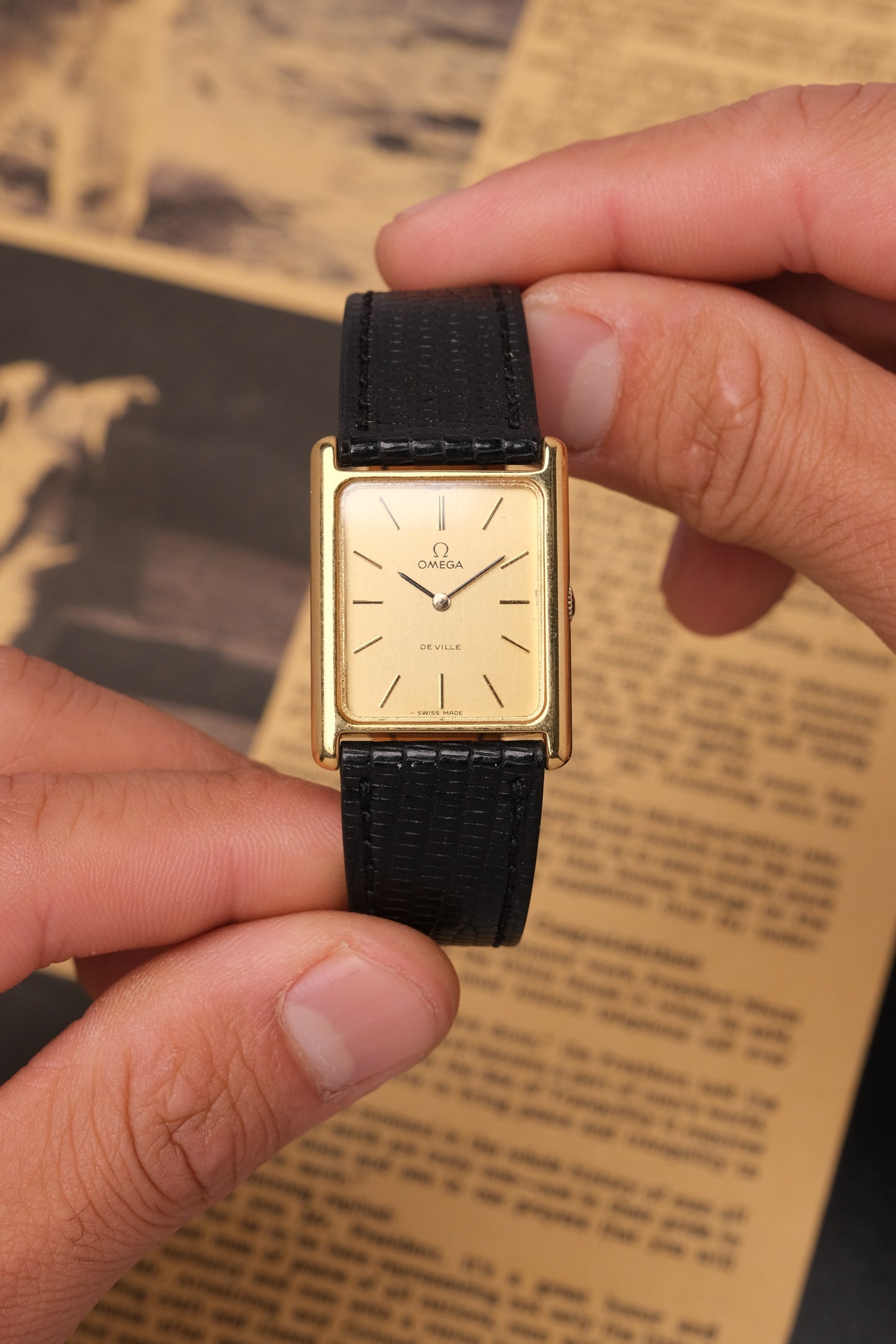 Vintage Tank OMEGA DE VILLE Manual Winding REF. 511.0404