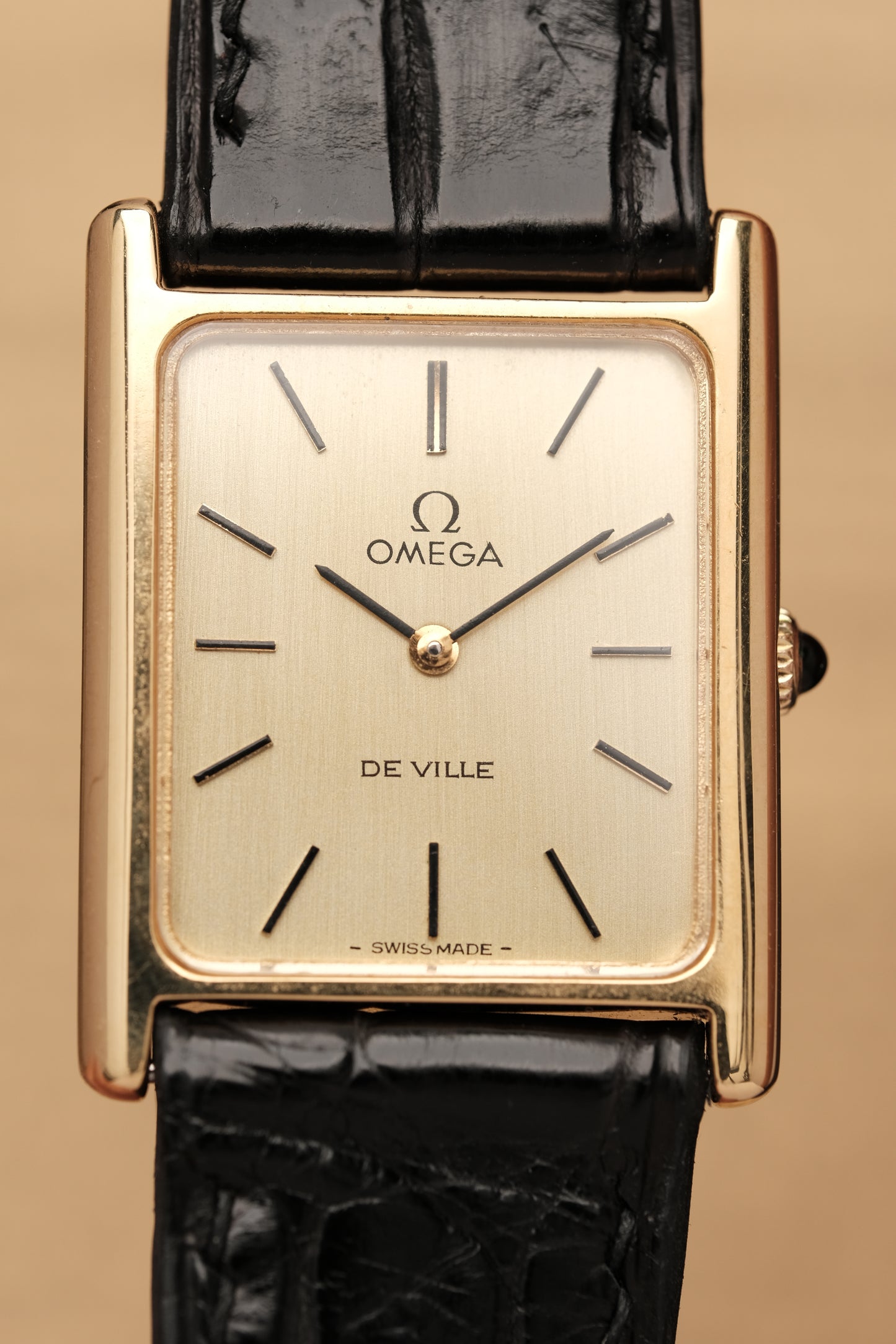 Vintage Tank OMEGA DE VILLE (25x31mm) Manual Winding REF. 511.0404 + BOX