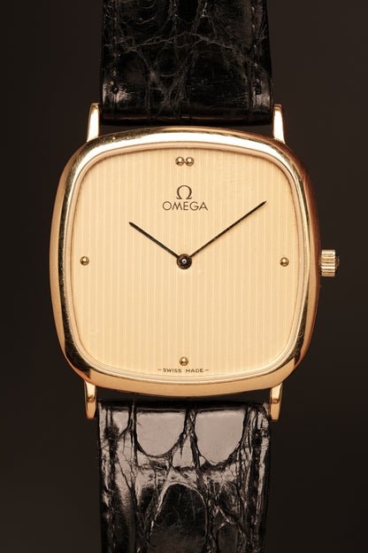 Vintage Omega De Ville Square (30x30mm) Quartz Ref. 195.0077