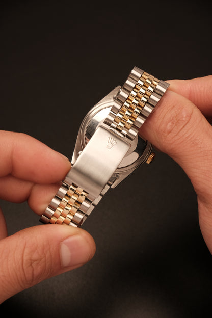 Rolex Datejust 36 16013 Two Tone 18k Yellow Gold Jubilee Bracelet Fluted Bezel + Box and Booklet