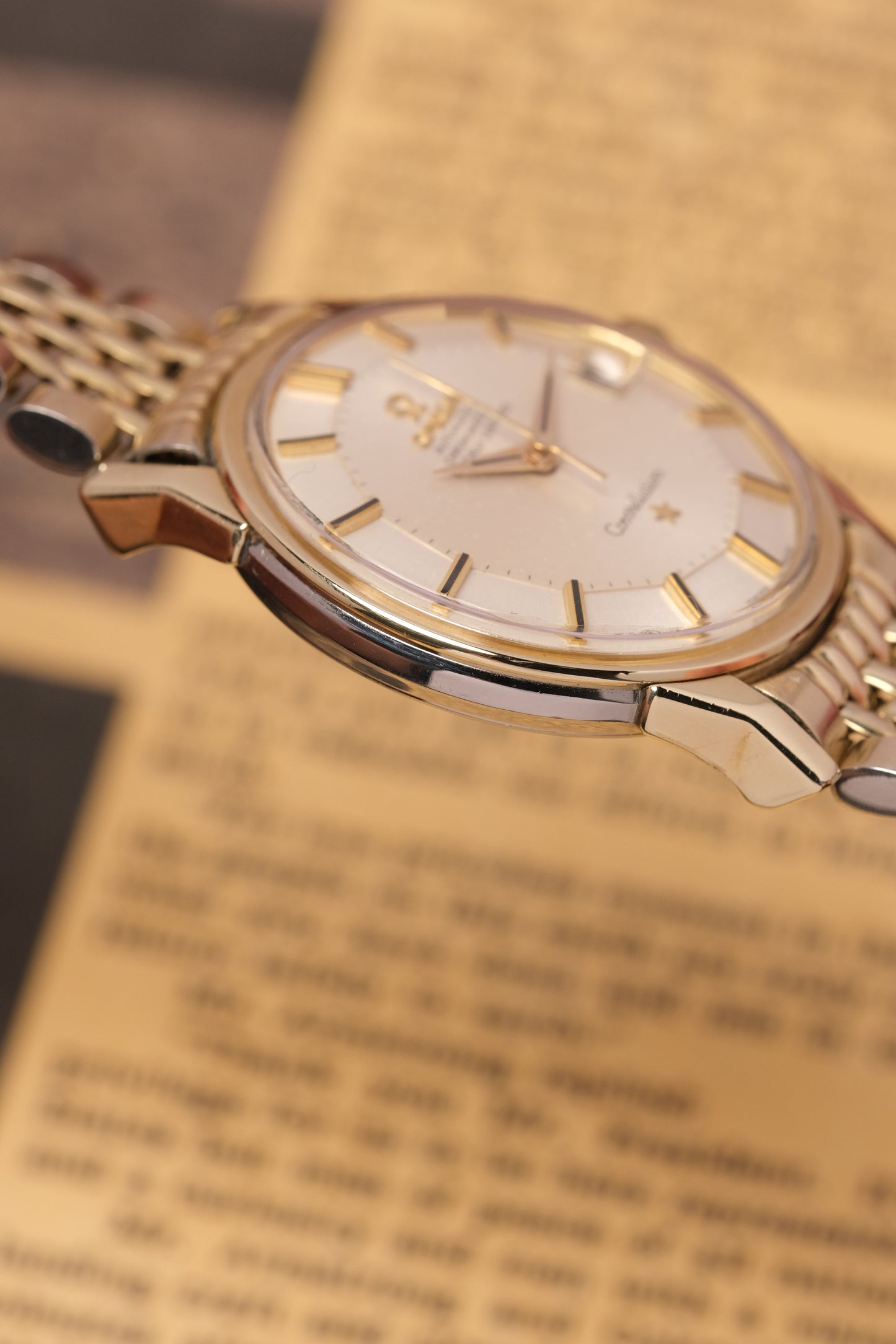 1968 OMEGA CONSTELLATION PIE PAN DOG LEG GOLD BRACELET  AUTOMATIC CHRONOMETER REF. 168.005