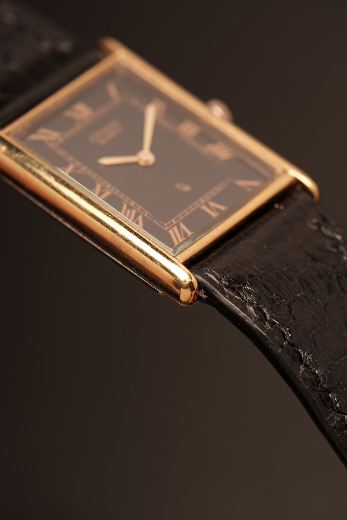 Vintage Citizen Black Dial Tank Roman numerals Ref. 47-3201 (25x35mm)