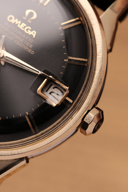 1961 OMEGA CONSTELLATION PIE PAN DOG LEG BLACK DIAL YELLOW GOLD AUTOMATIC CHRONOMETER REF. 168.005