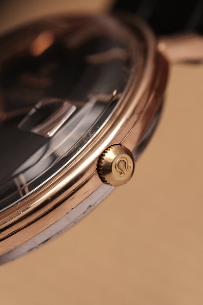 1966 OMEGA CONSTELLATION PIE PAN  Black Dial Rose Gold AUTOMATIC CHRONOMETER REF. 168.004