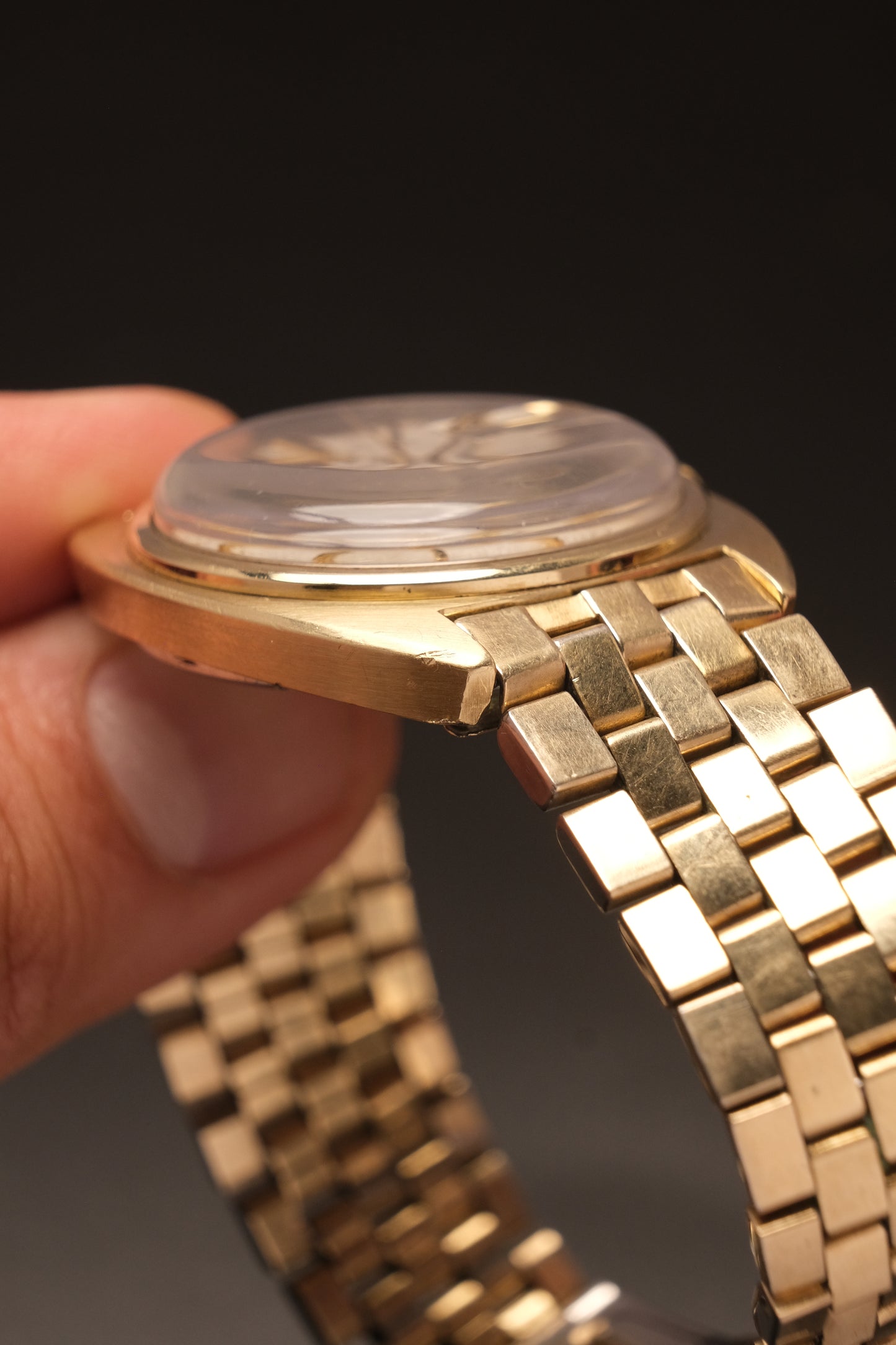 OMEGA Constellation C-shape Day-date Chronometer Linen White Dial  - 168.029