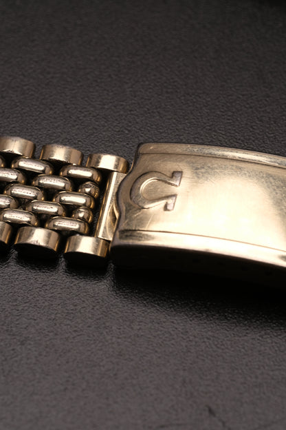 OMEGA CONSTELLATION PIE PAN DOG LEG GOLD AUTOMATIC CHRONOMETER REF. 168.005