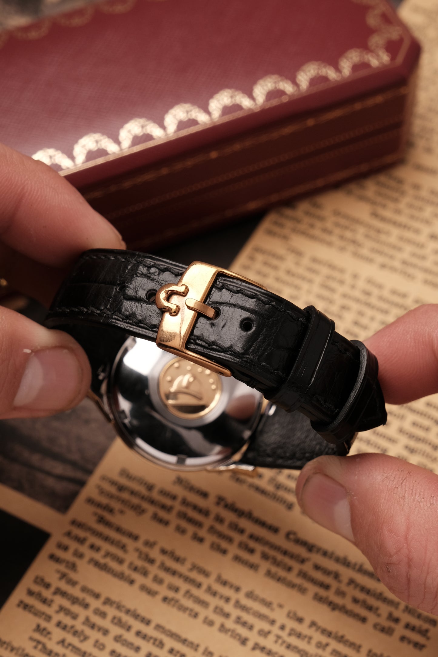 1959 OMEGA CONSTELLATION PIE PAN DOG LEG White Dial AUTOMATIC CHRONOMETER REF. 168.005 ( Black Strap)