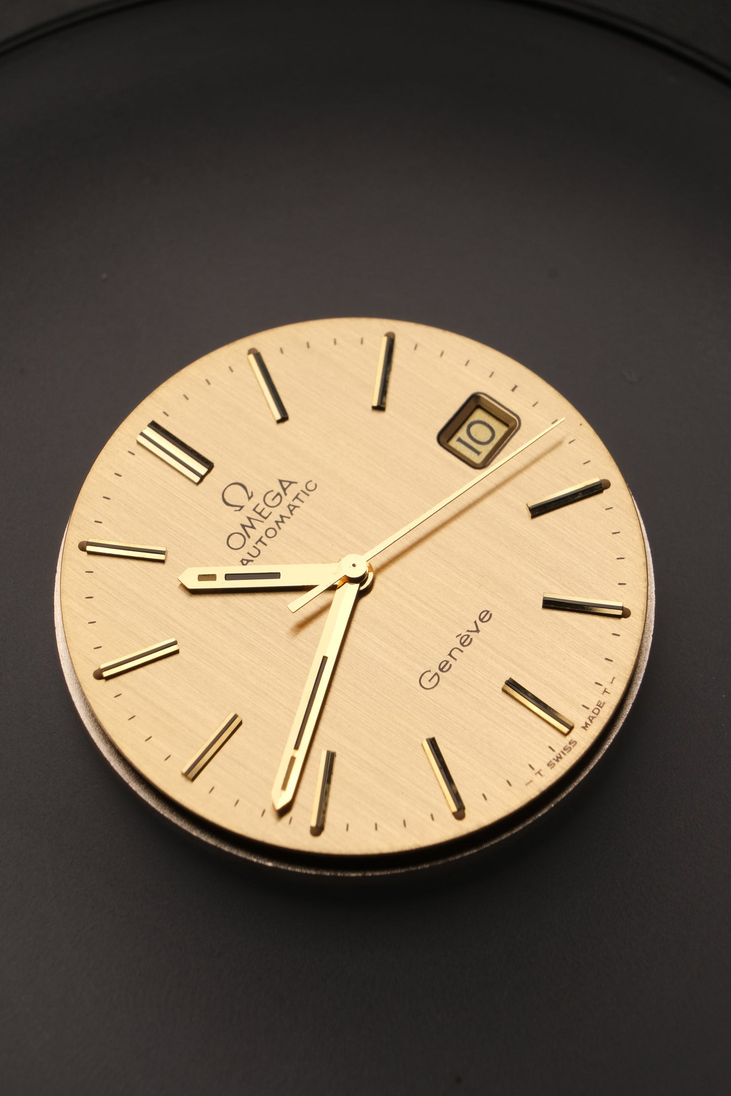 Vintage Omega Genève 166.0173 Gold Case Gold Bracelet