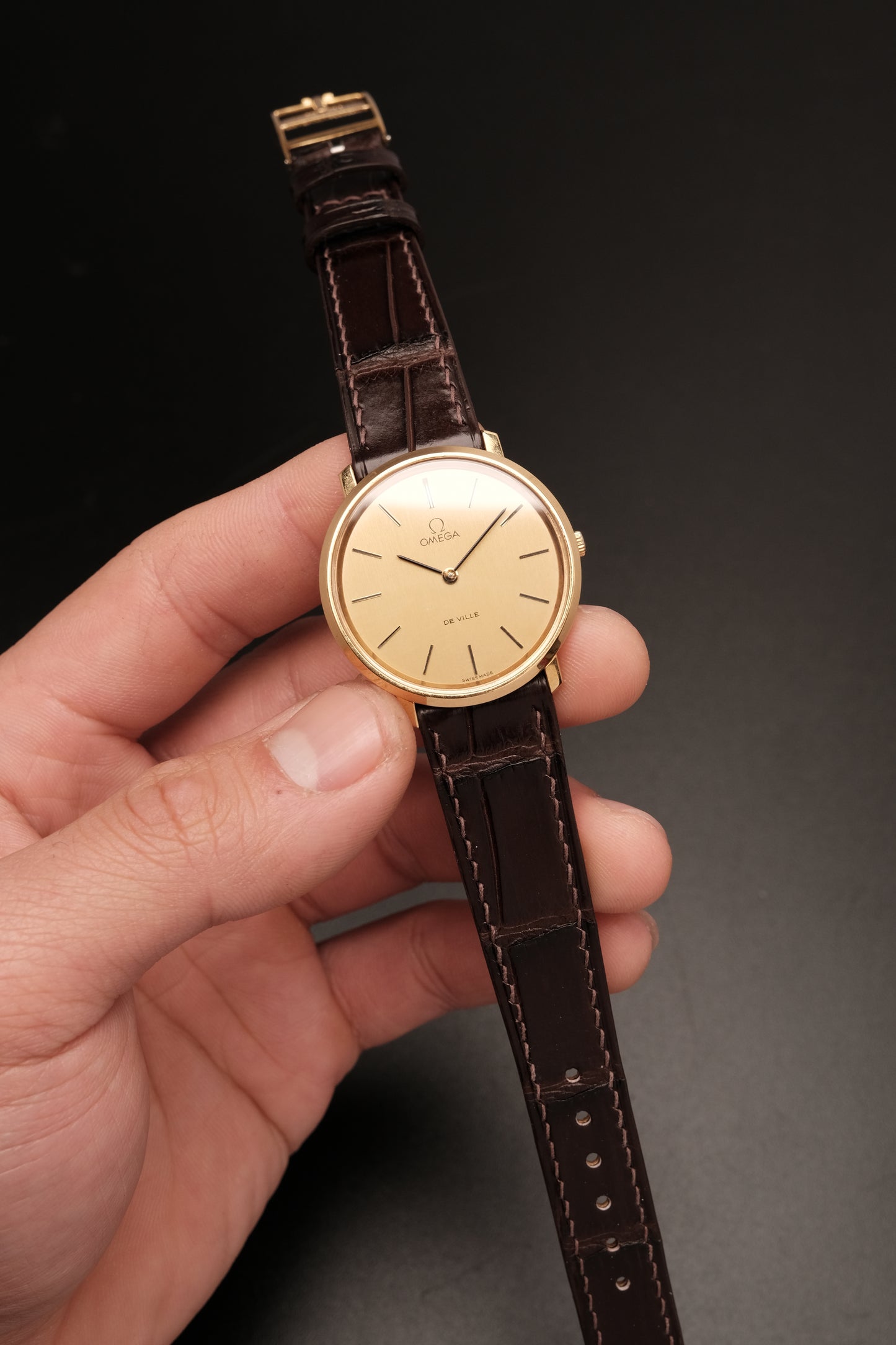 1970's OMEGA De Ville 111.0107 Cal.625 Gold Manual Winding Vintage