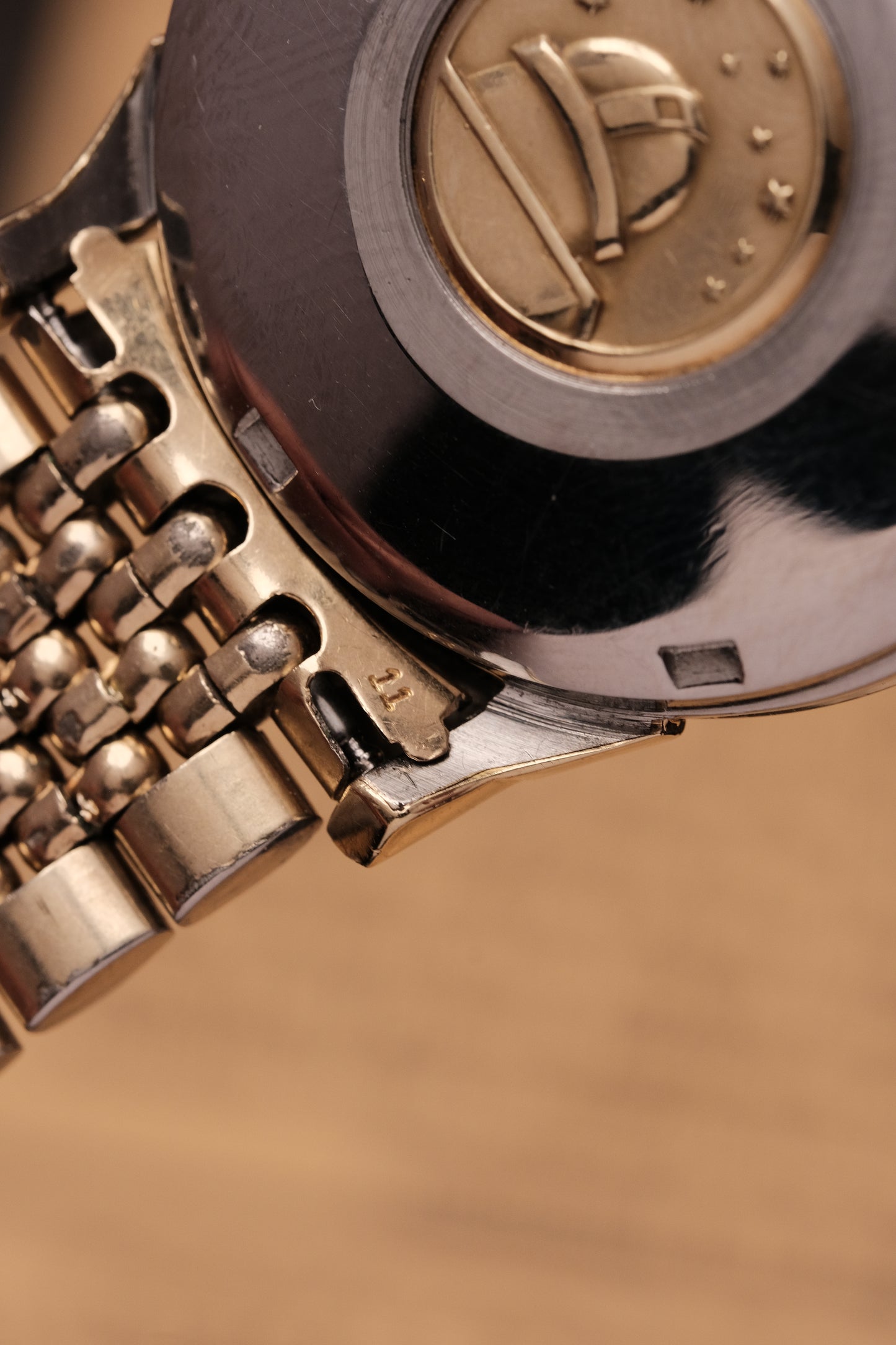 1962 OMEGA CONSTELLATION PIE PAN DOG LEG GOLD AUTOMATIC CHRONOMETER REF. 168.005