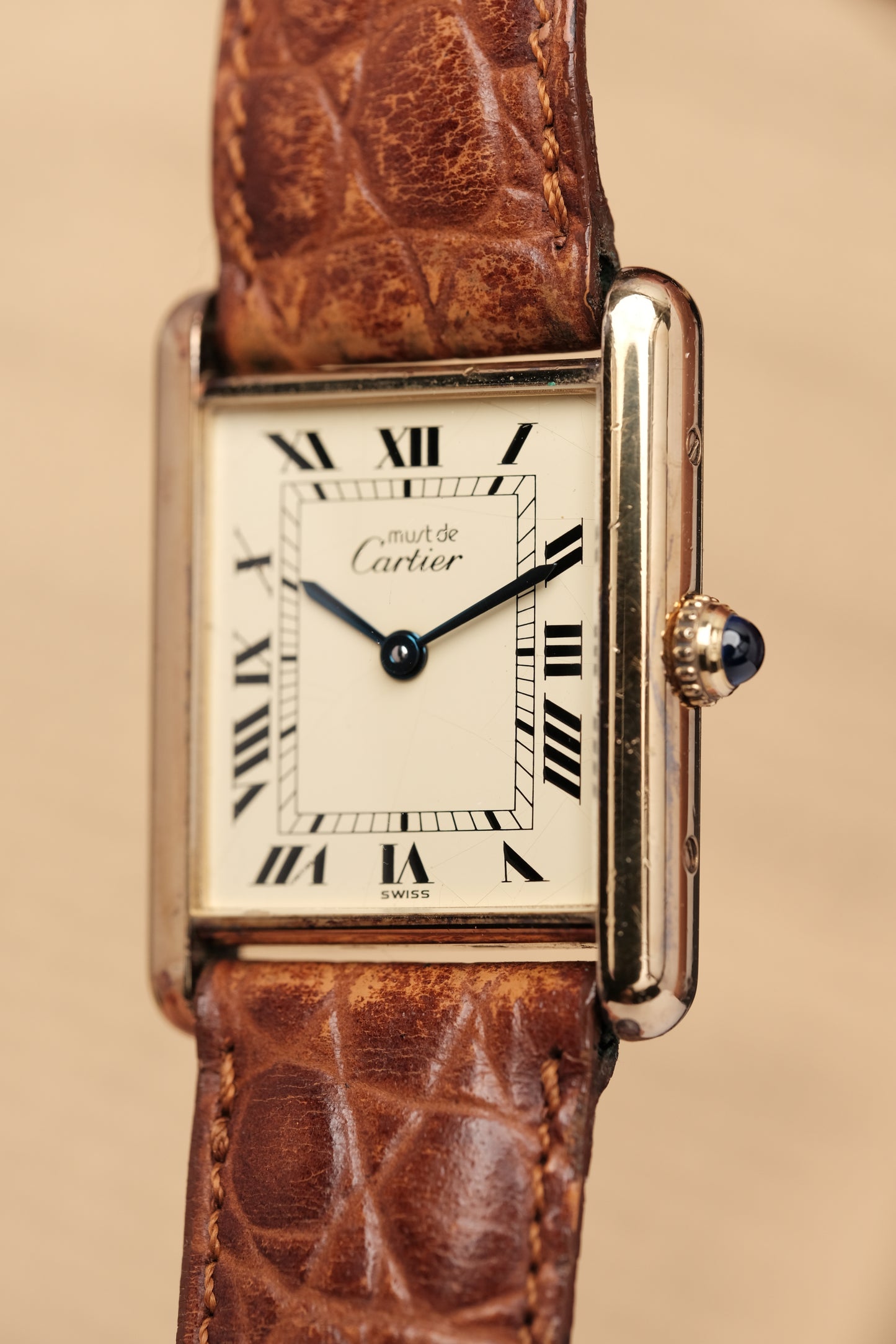 CARTIER MUST DE TANK VERMEIL (LM 23x31mm) ROMAN DIAL QUARTZ Ref.590005