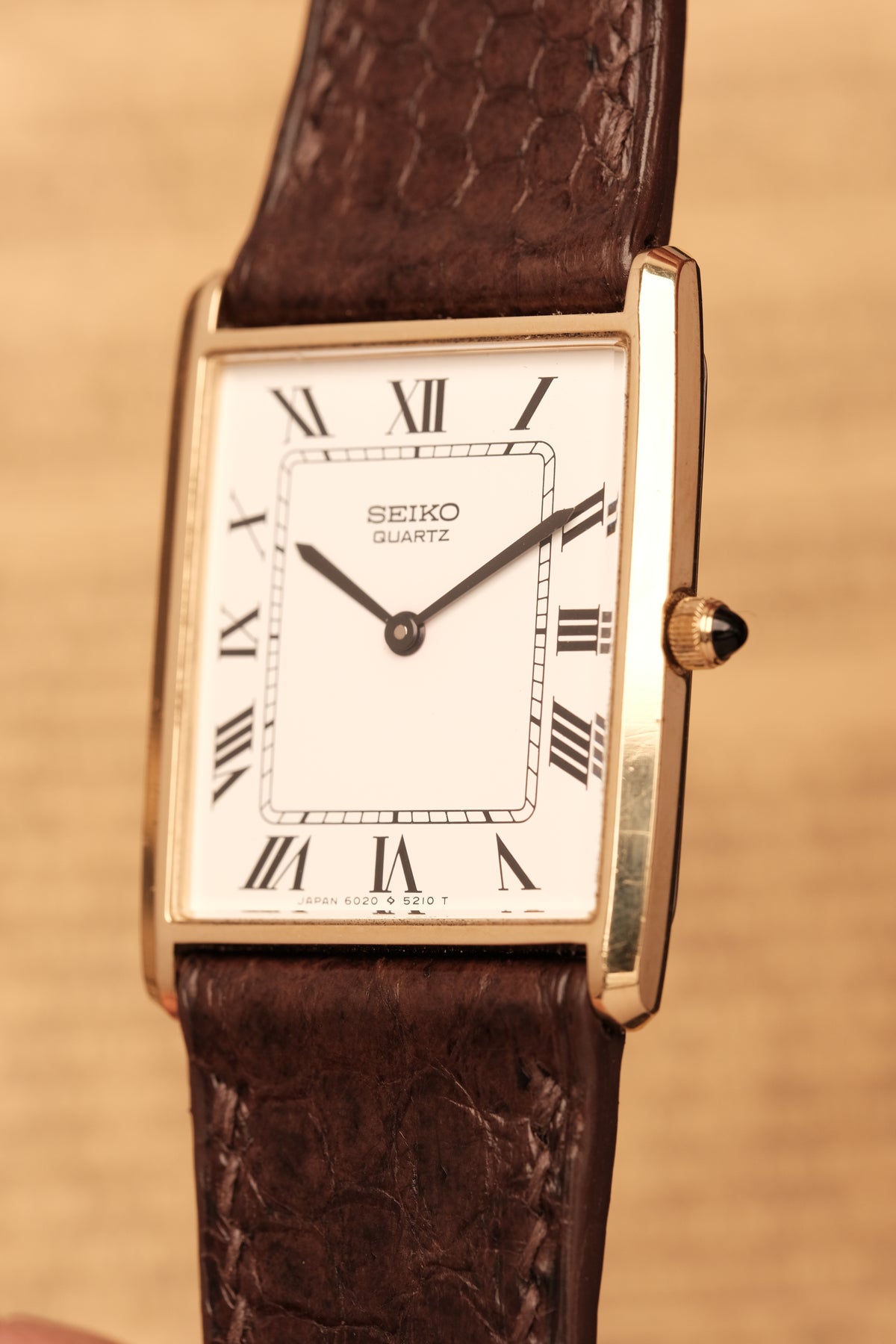 Vintage Japanese Classic Seiko Tank 6020-5050 White Dial Roman numerals (25x32mm)