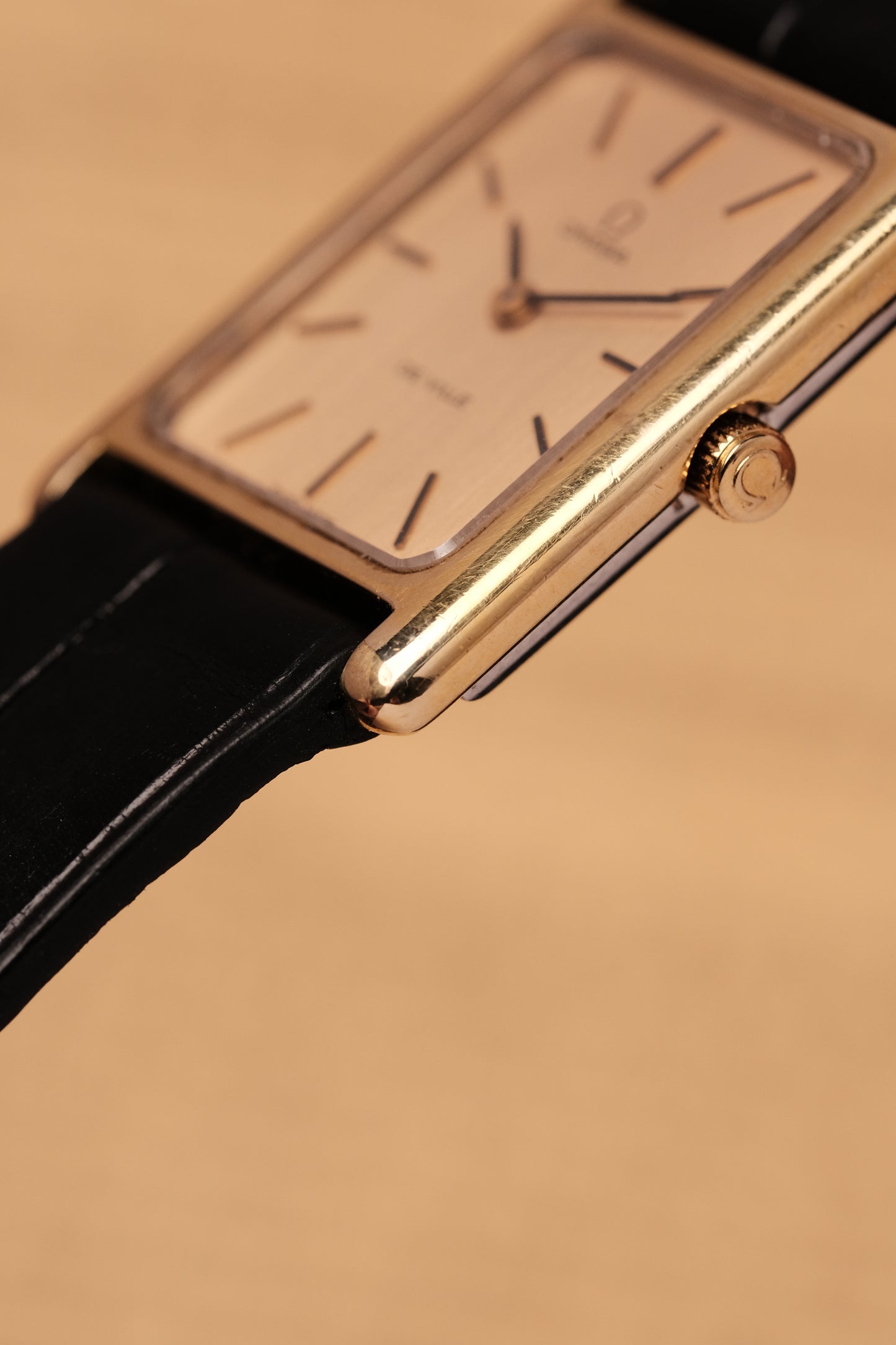 Vintage Tank OMEGA DE VILLE Manual Winding REF. 511.0404