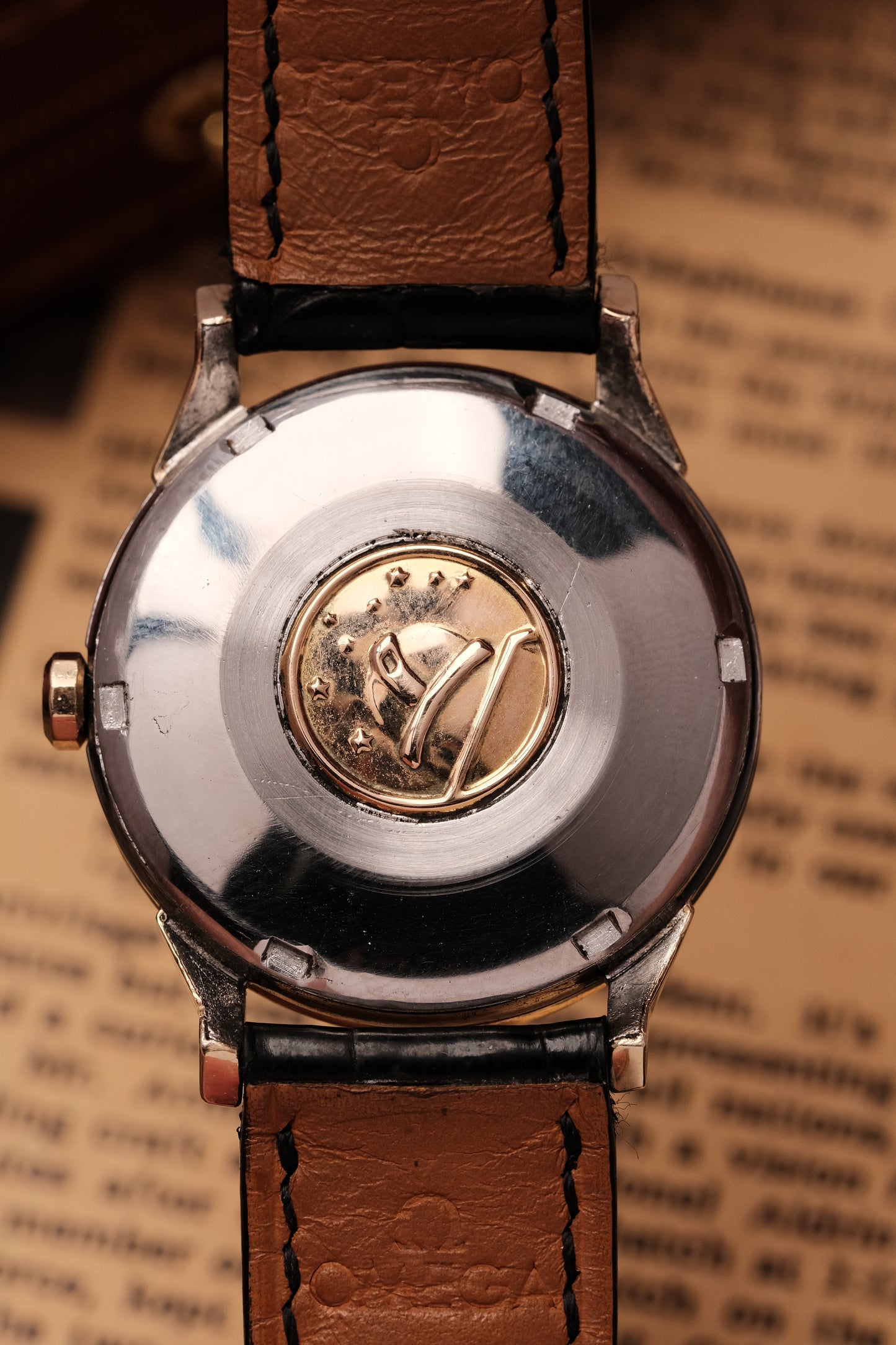 1964 OMEGA CONSTELLATION PIE PAN DOG LEG CHAMPAGNE Dial AUTOMATIC CHRONOMETER REF. 167.005