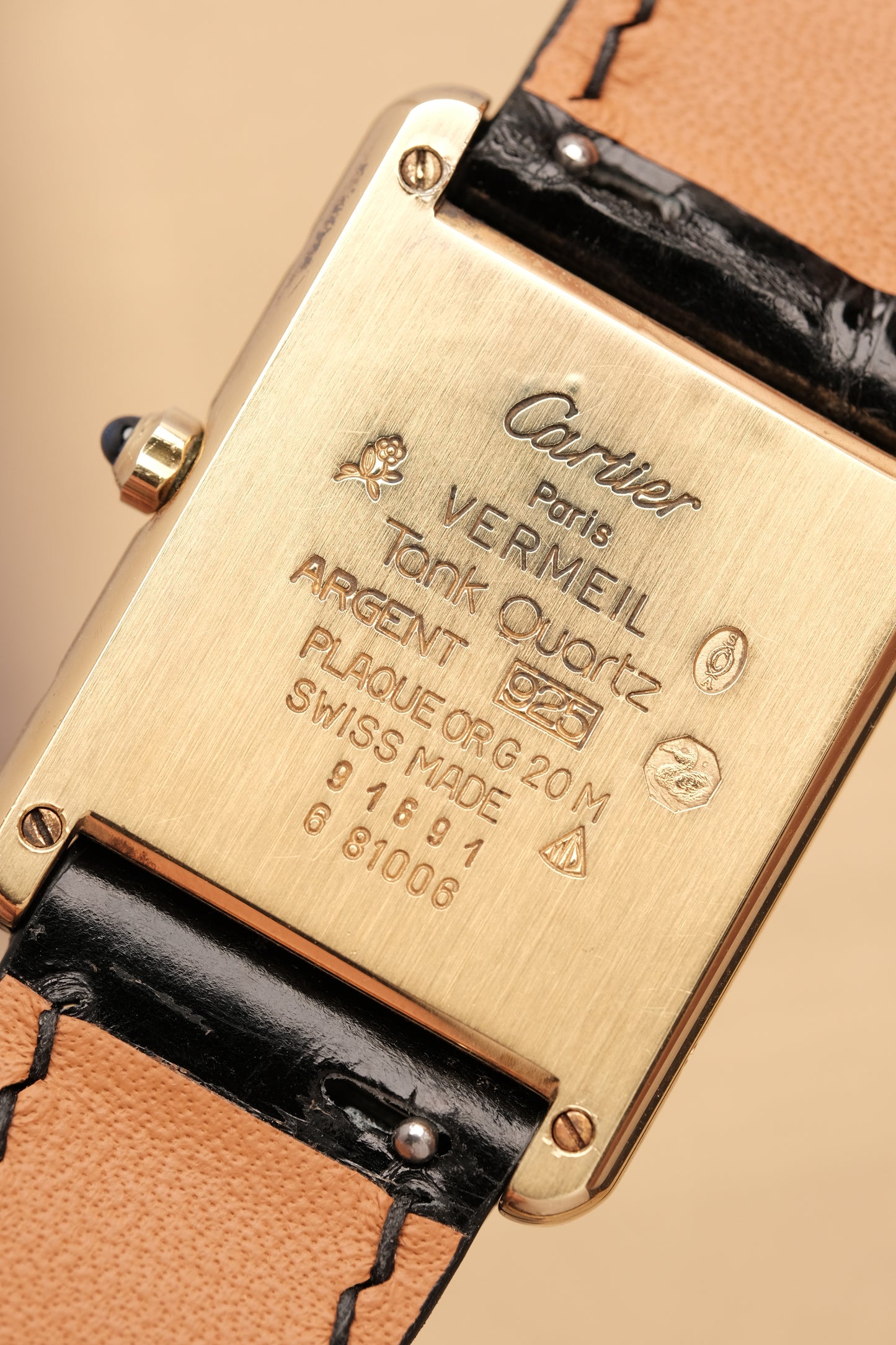 CARTIER MUST DE TANK VERMEIL (LM 23x31mm) ROMAN DIAL QUARTZ + Black Strap