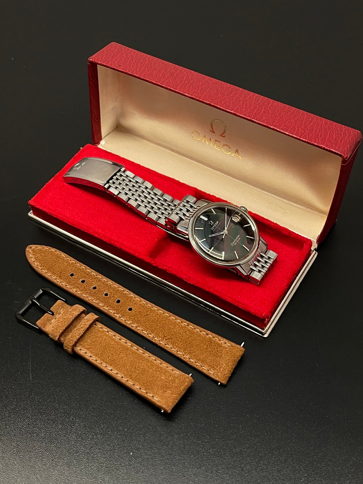 Omega Seamaster DeVille  Automatic - Black Dial Ref.166.020