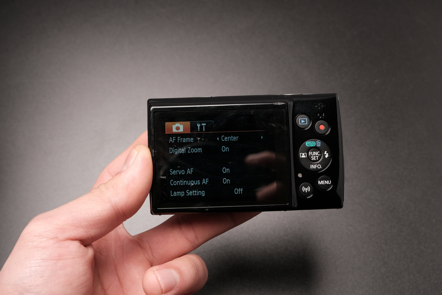 Canon Powershot CCD IXY 190 Digital Camera - Like New