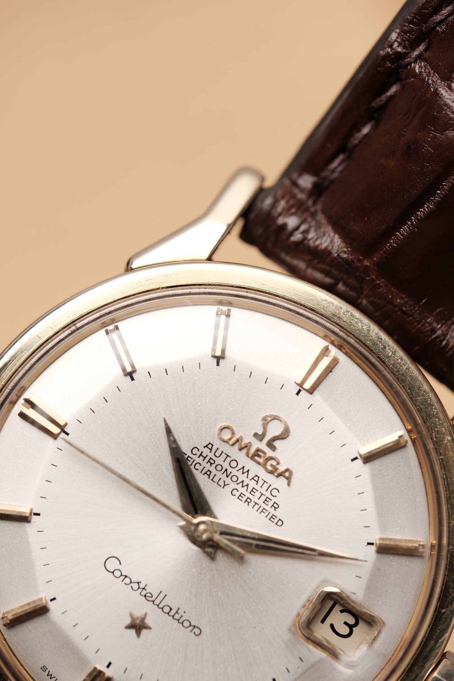 1966 OMEGA CONSTELLATION PIE PAN DOG LEG White Dial AUTOMATIC CHRONOMETER REF. 168.005