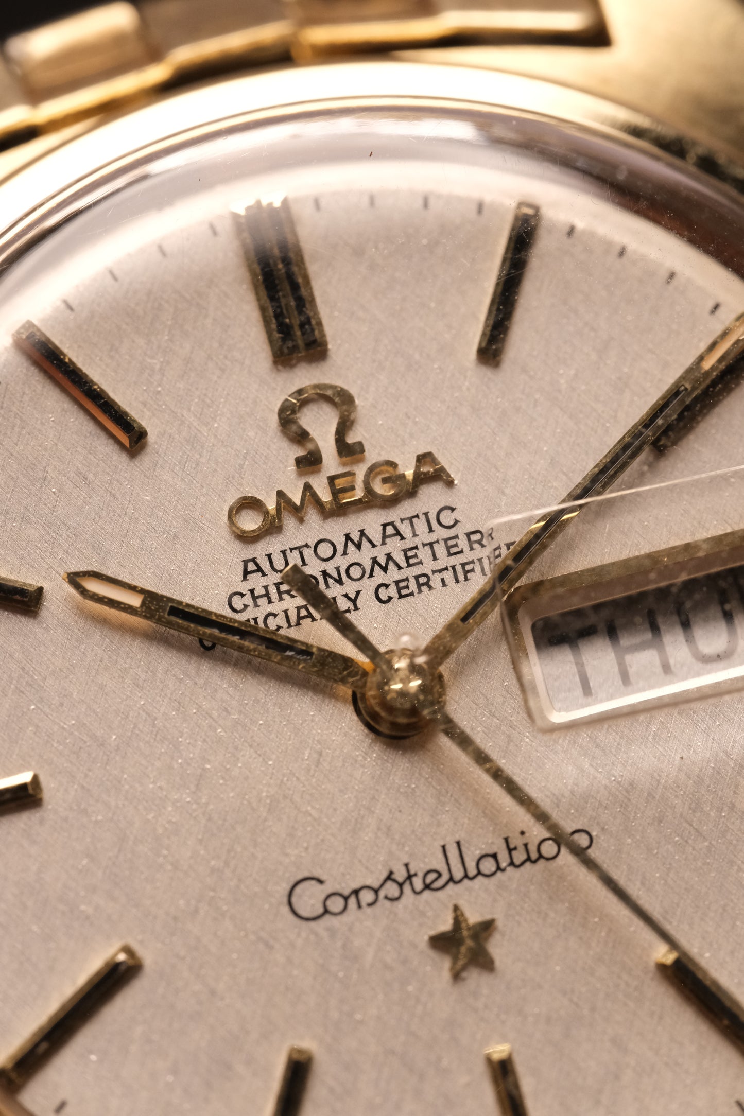 OMEGA Constellation C-shape Day-date Chronometer Linen White Dial  - 168.029