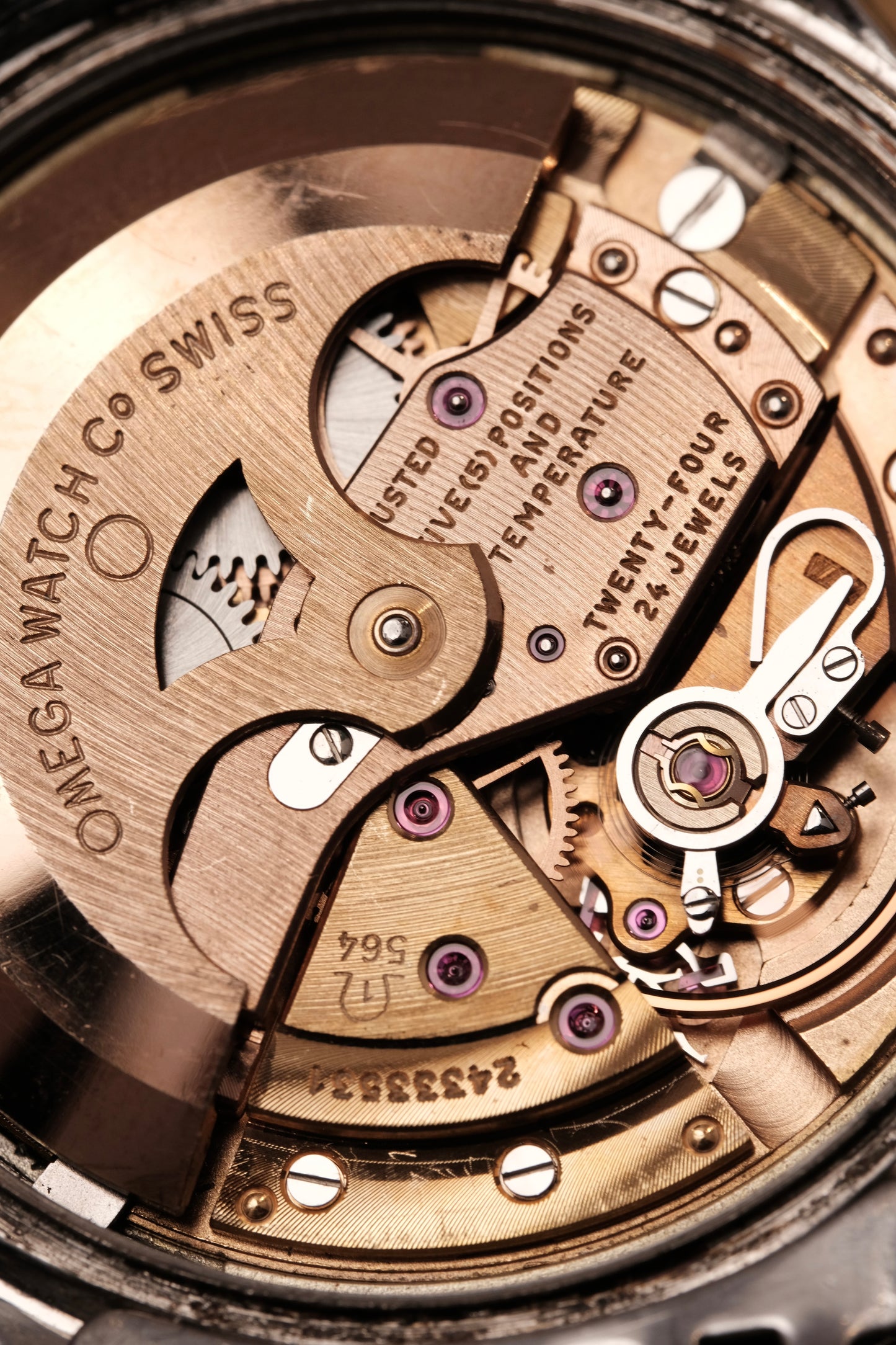 1966 OMEGA CONSTELLATION PIE PAN DOG LEG AUTOMATIC CHRONOMETER REF. 168.005