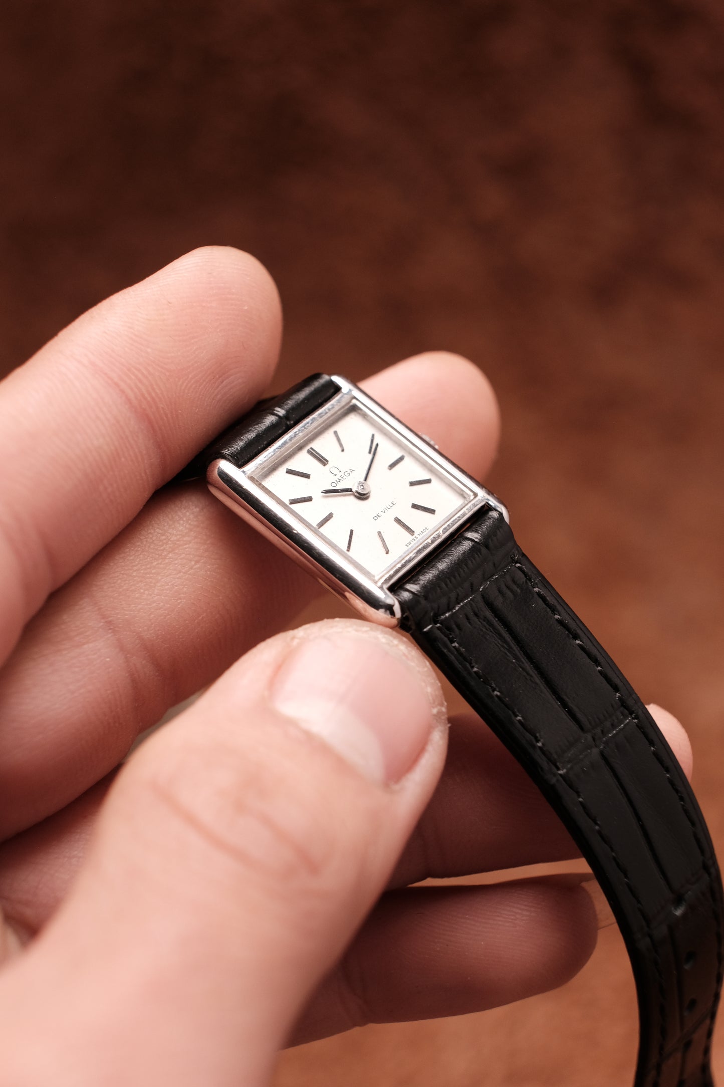 1973 OMEGA DE VILLE Cal.485 HAND-WINDING WOMEN'S VINTAGE TANK WATCH SWISS