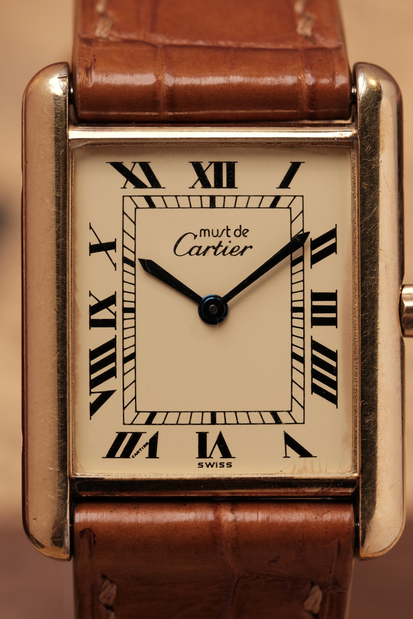 CARTIER MUST DE CARTIER TANK VERMEIL ROMAN DIAL REF. 64221