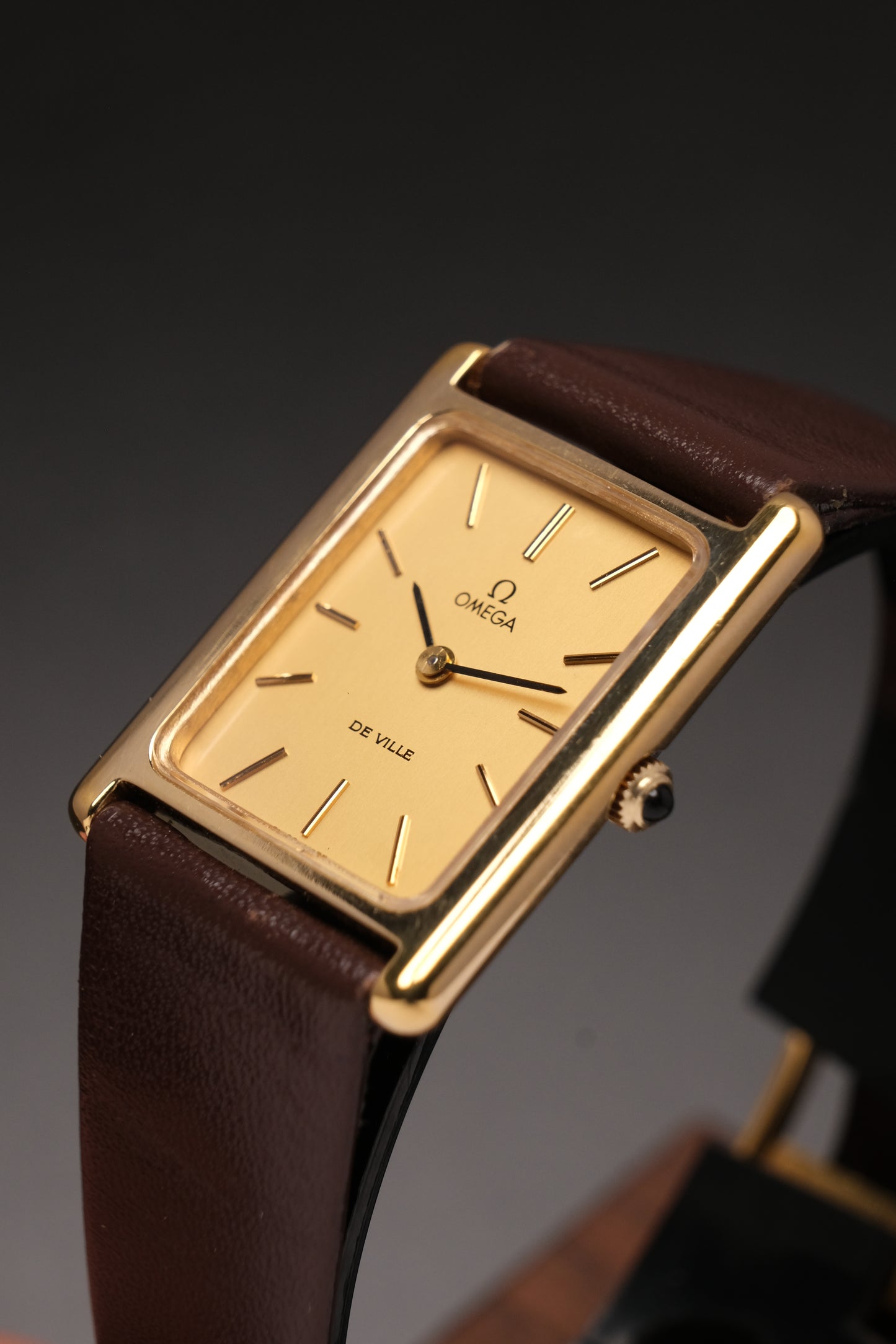 Vintage Tank OMEGA DE VILLE REF. 111.784