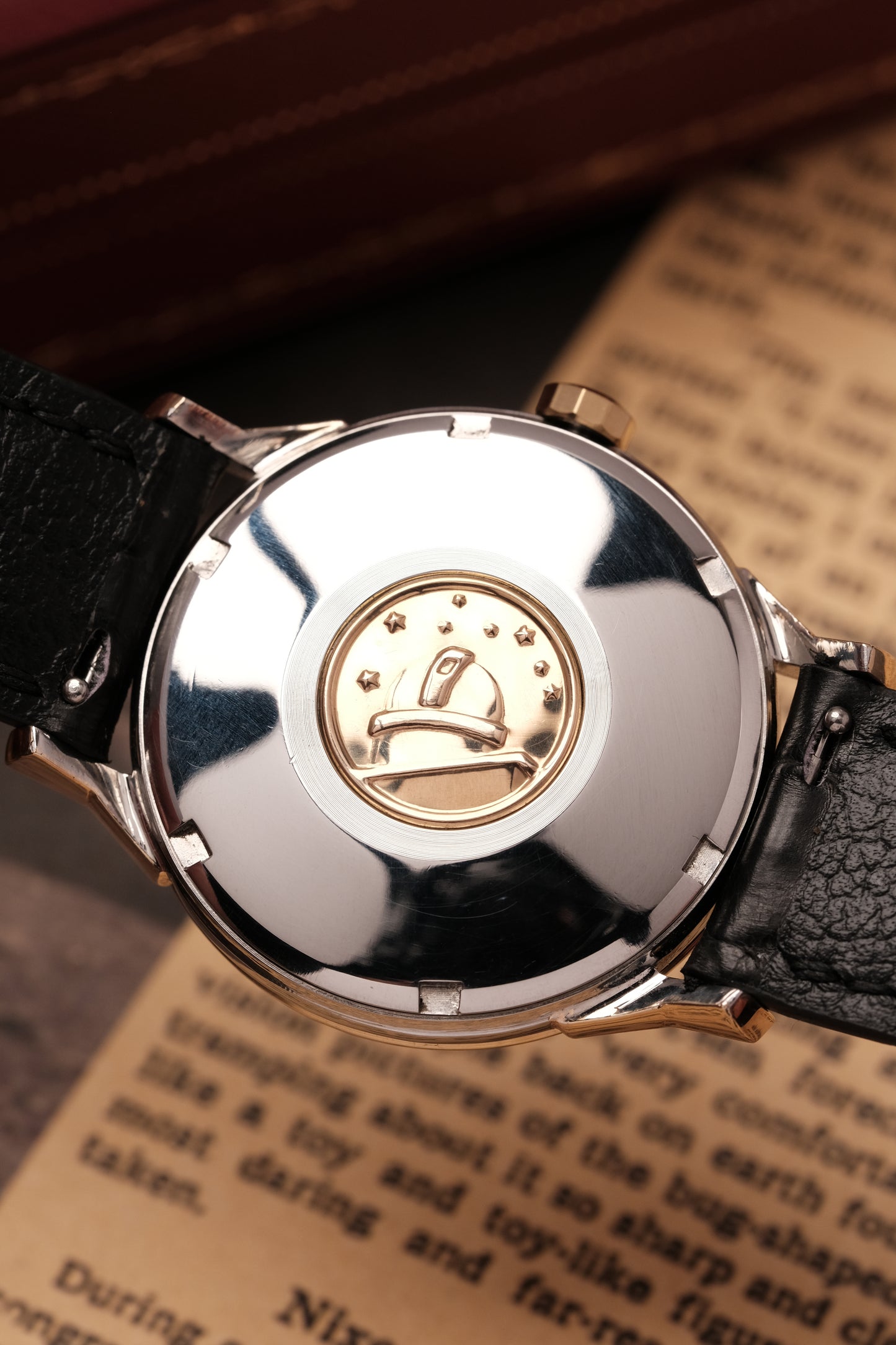 1959 OMEGA CONSTELLATION PIE PAN DOG LEG White Dial AUTOMATIC CHRONOMETER REF. 168.005 ( Black Strap)