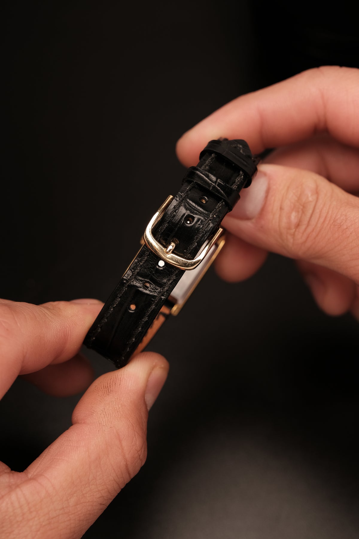 1981 SEIKO TANK ROMAN SUB-SECOND 1428-5020 (20X29MM)