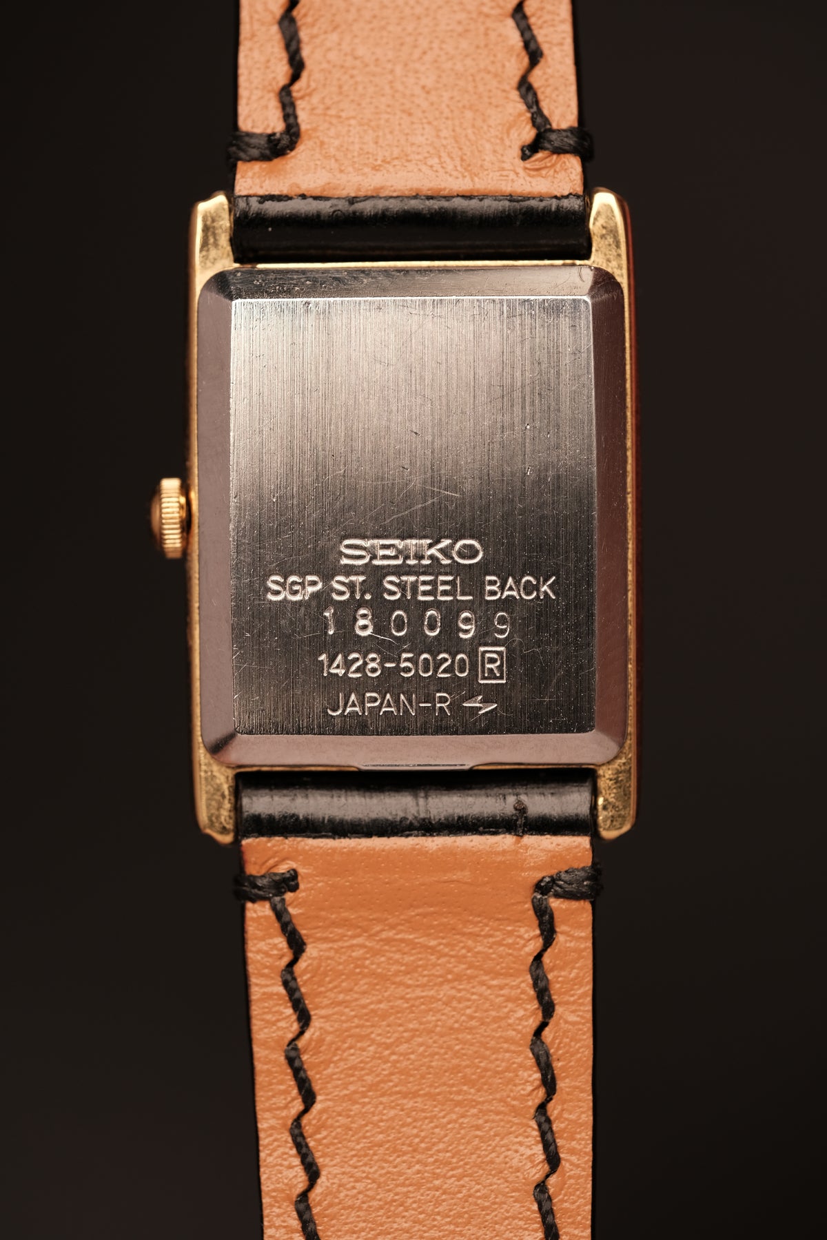 1981 SEIKO TANK ROMAN SUB-SECOND 1428-5020 (20X29MM)