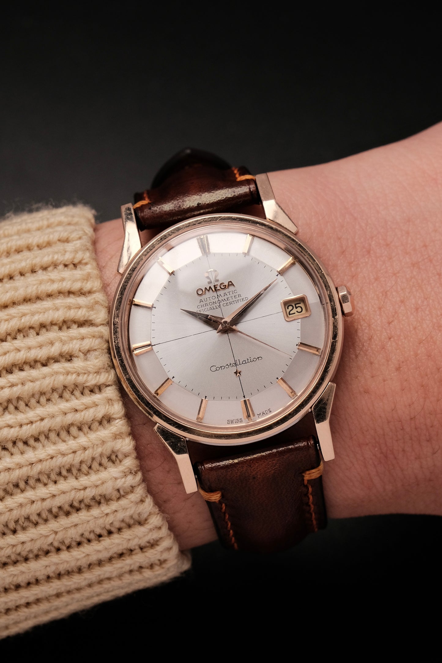 1966 OMEGA CONSTELLATION PIE PAN DOG LEG CROSS HAIR DIAL  ROSE GOLD  AUTOMATIC CHRONOMETER REF. 168.005