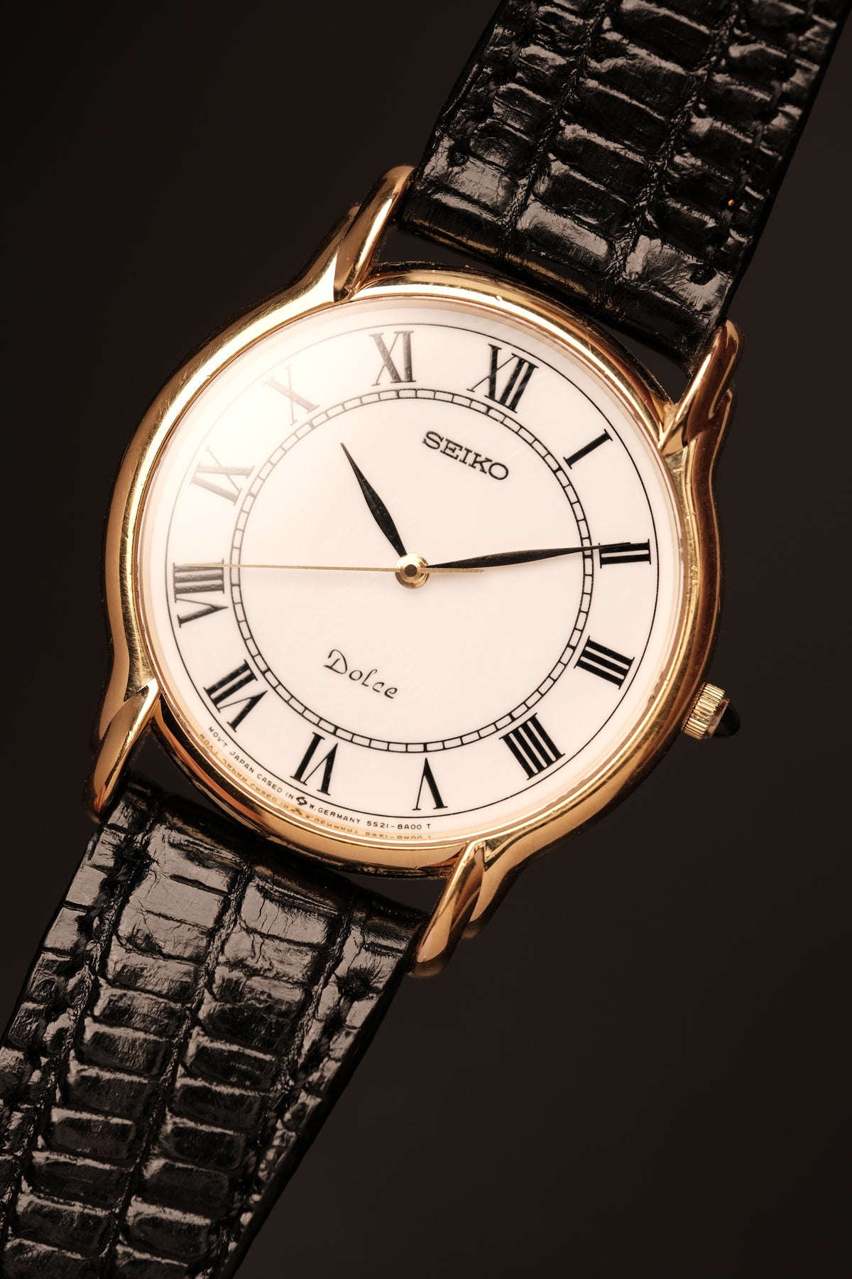 1989 Vintage  Seiko Dolce reference 5S21-8A00 Sweeping Hand 34MM