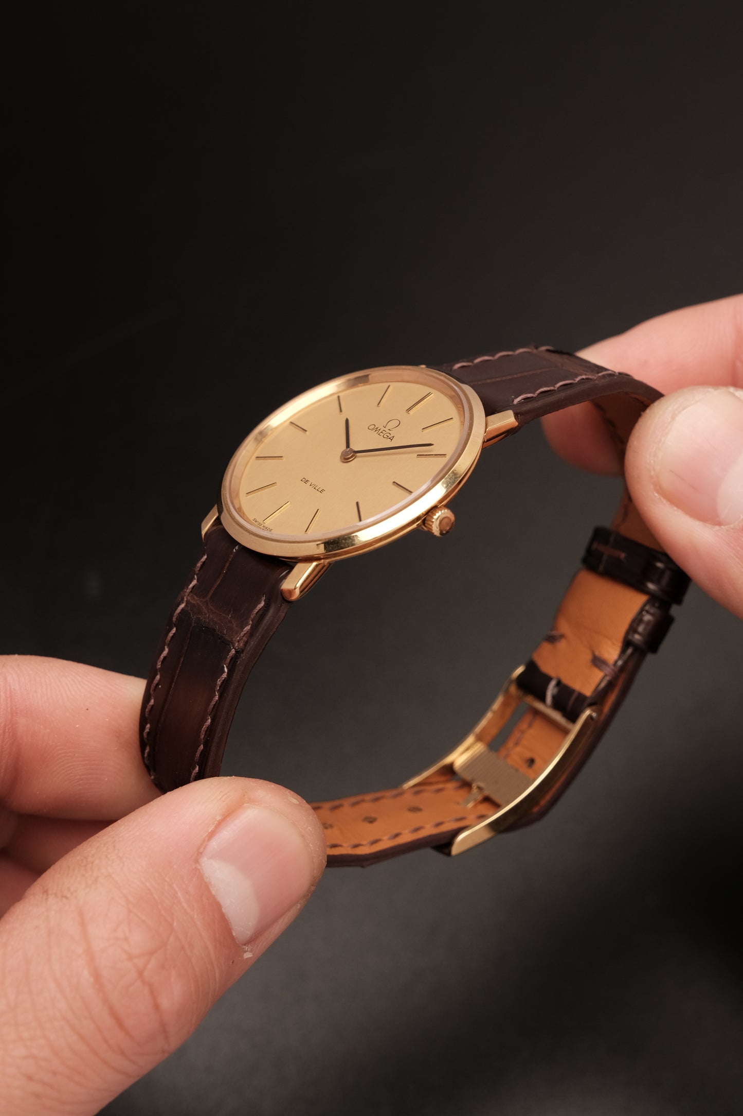 1970's OMEGA De Ville 111.0107 Cal.625 Gold Manual Winding Vintage
