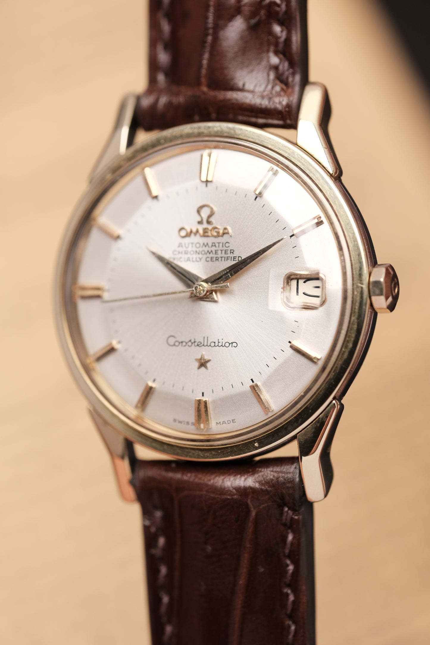 1966 OMEGA CONSTELLATION PIE PAN DOG LEG White Dial AUTOMATIC CHRONOMETER REF. 168.005