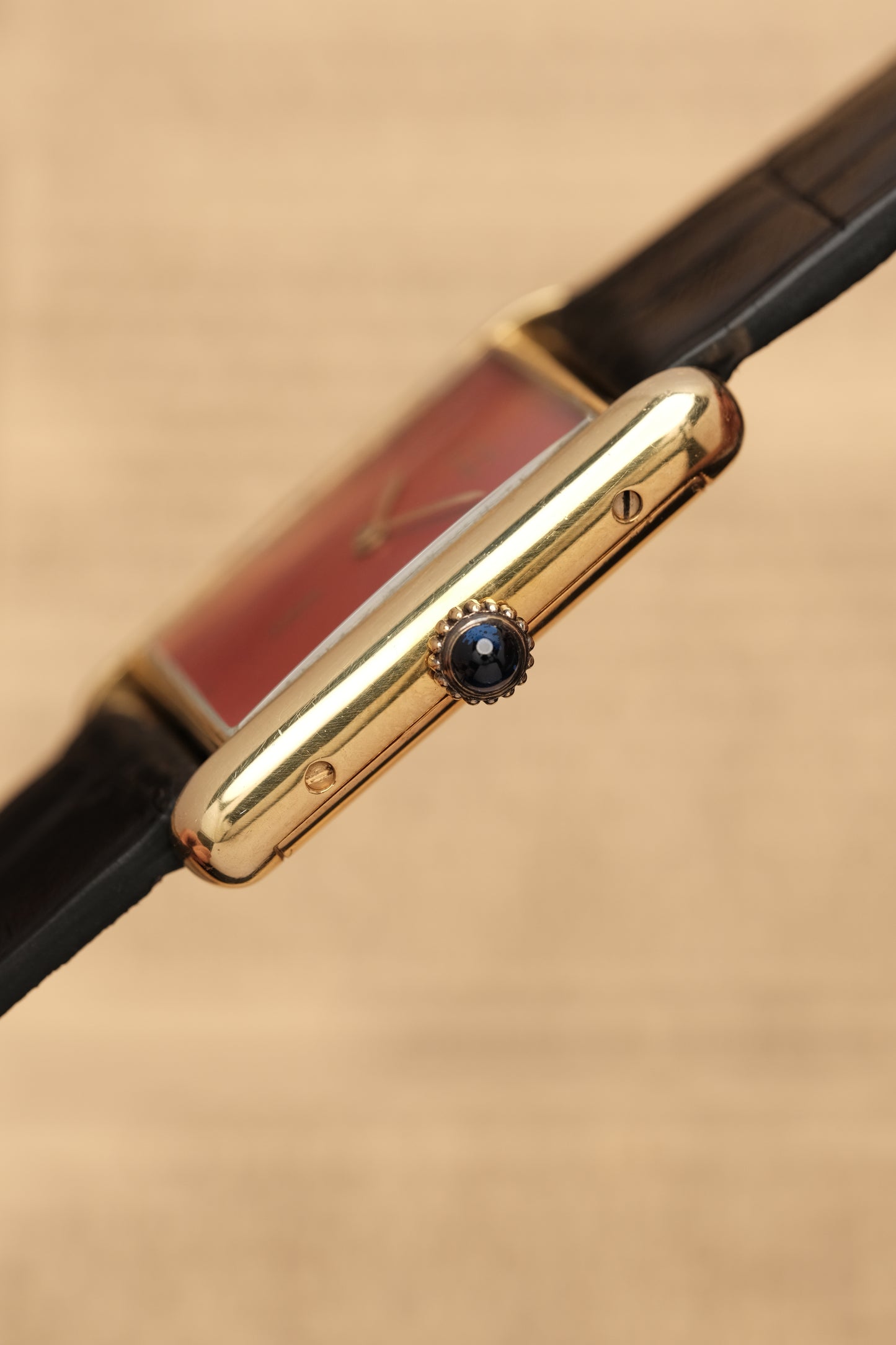 CARTIER MUST DE TANK VERMEIL (LM 23x31mm) HAND WINDING FERRARI RED DIAL