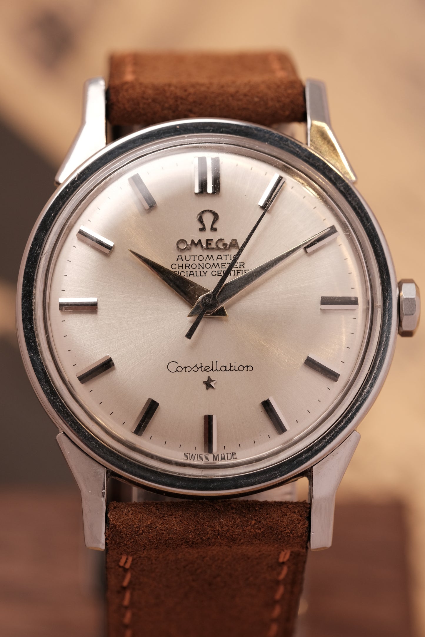 Omega Constellation Dog Leg Chronometer Automatic Ref. 14900 62 SC