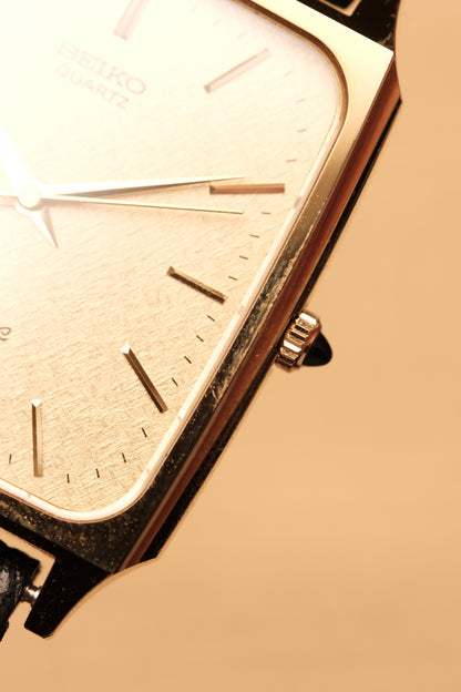 Vintage Seiko Dolce Gold Snow Flake Dial  7731-5110