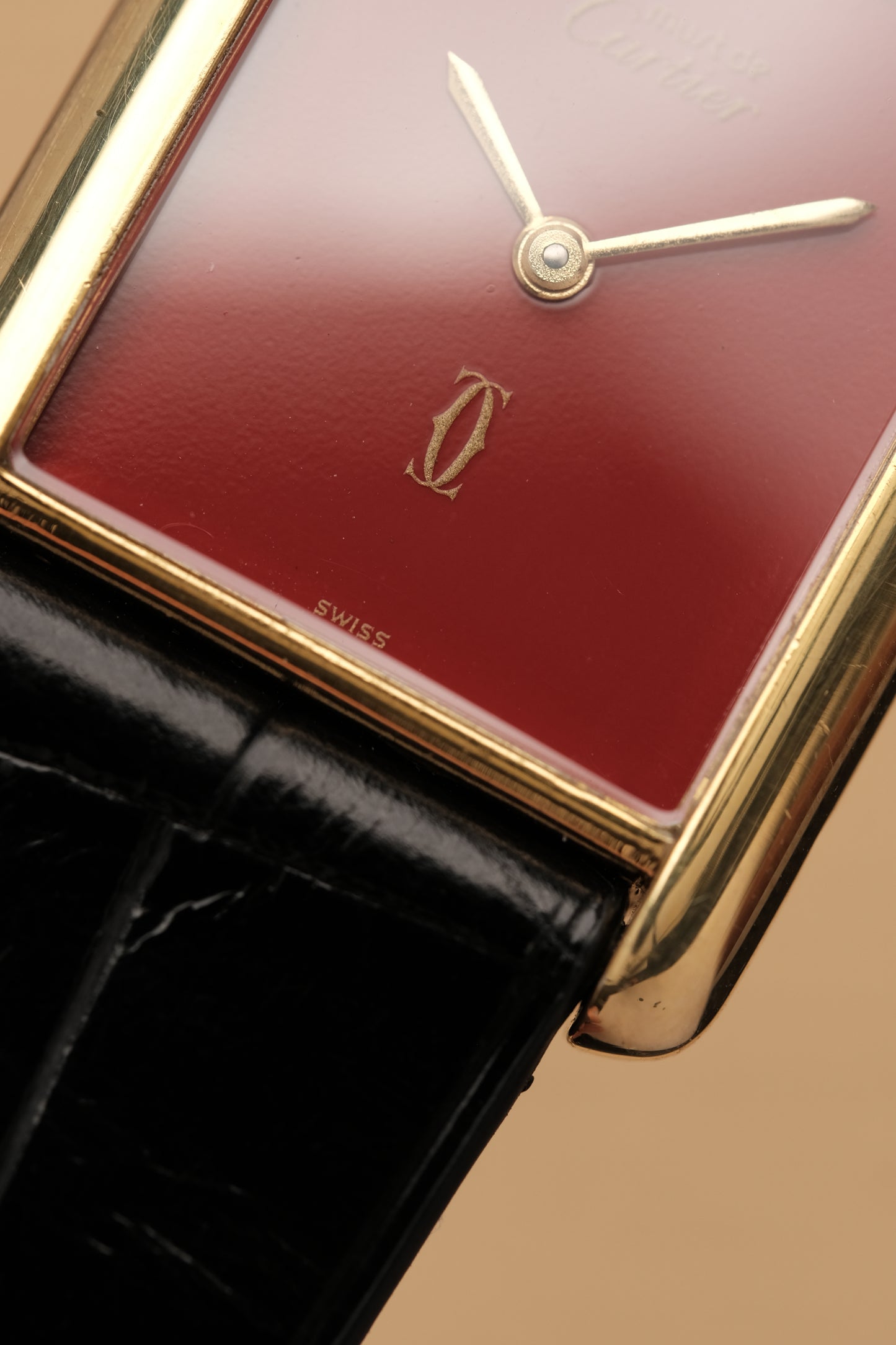 CARTIER MUST DE TANK VERMEIL (LM 23x31mm) HAND WINDING FERRARI RED DIAL