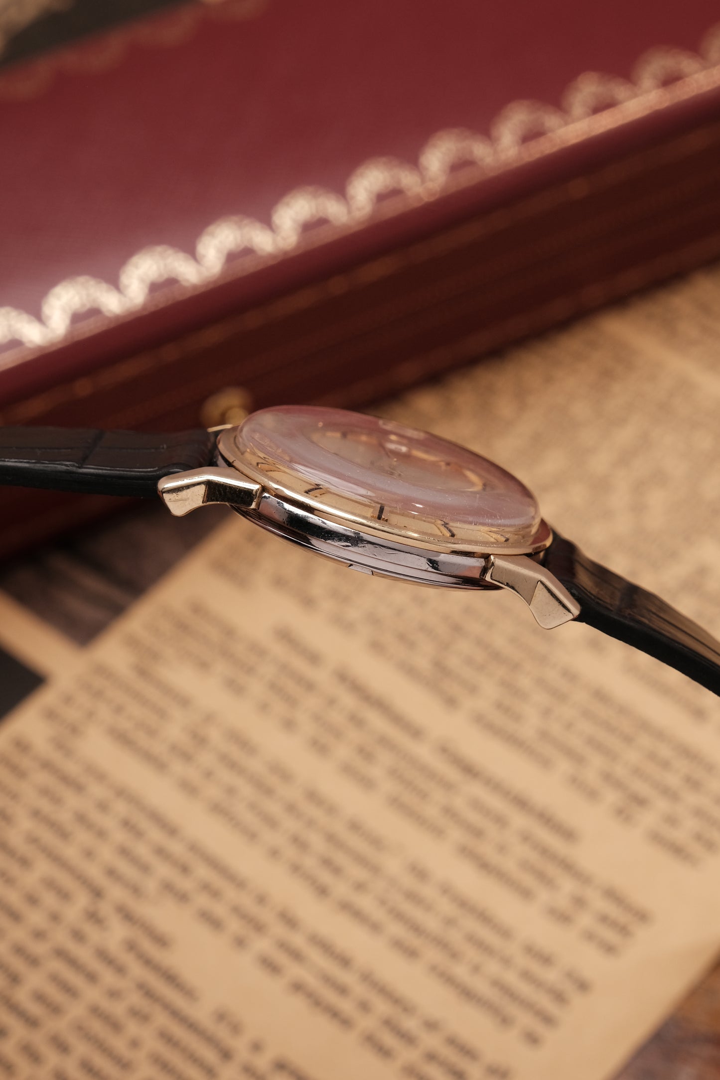 1962 OMEGA CONSTELLATION PIE PAN Champagne Dial CHRONOMETER REF 14902-62 or 168.005