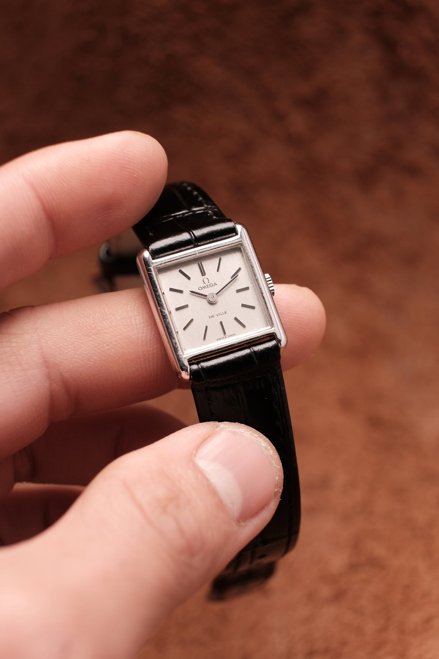 1973 OMEGA DE VILLE Cal.485 HAND-WINDING WOMEN'S VINTAGE TANK WATCH SWISS